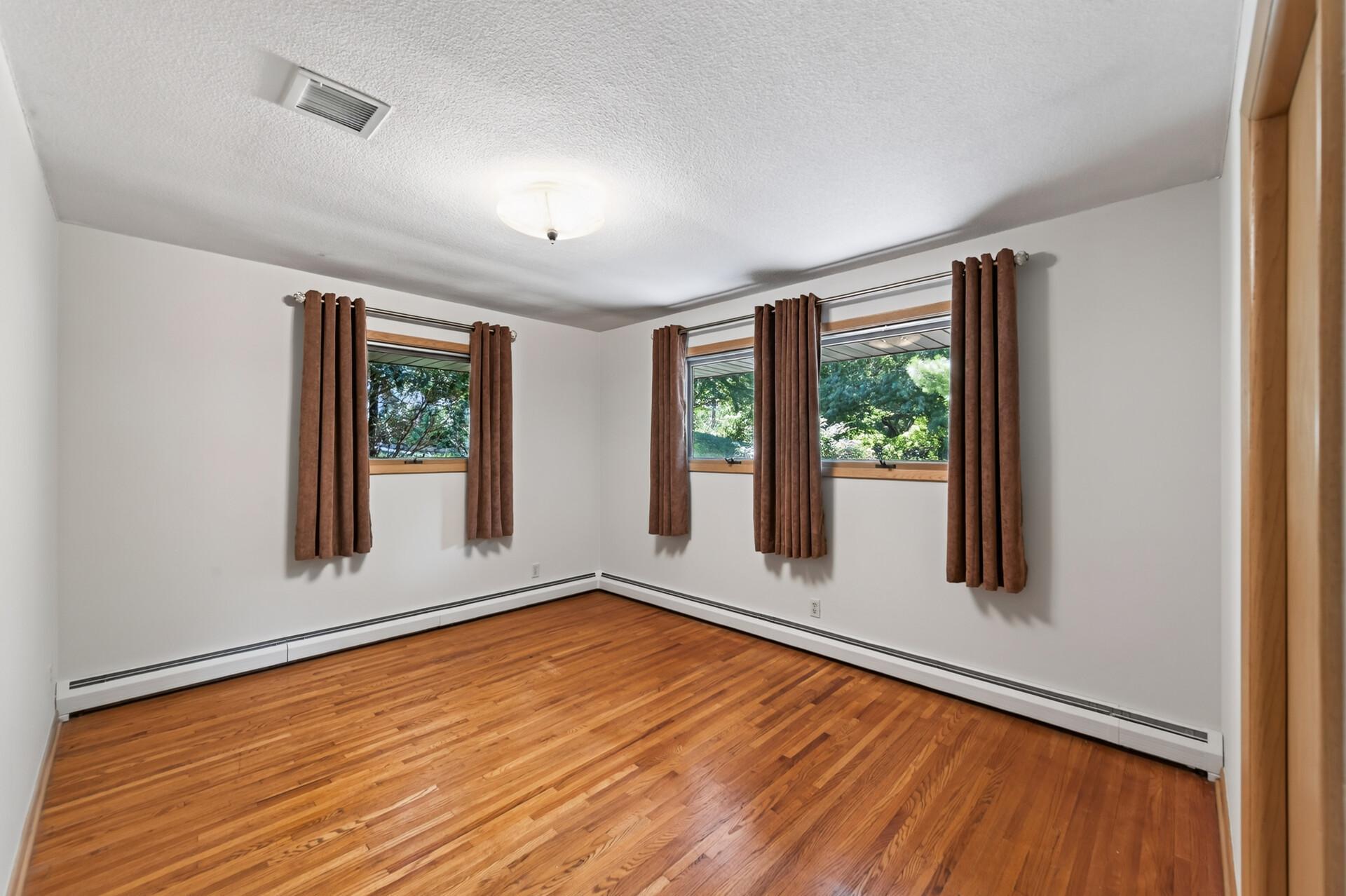 1472 Bridgeview Avenue Property Photo 50