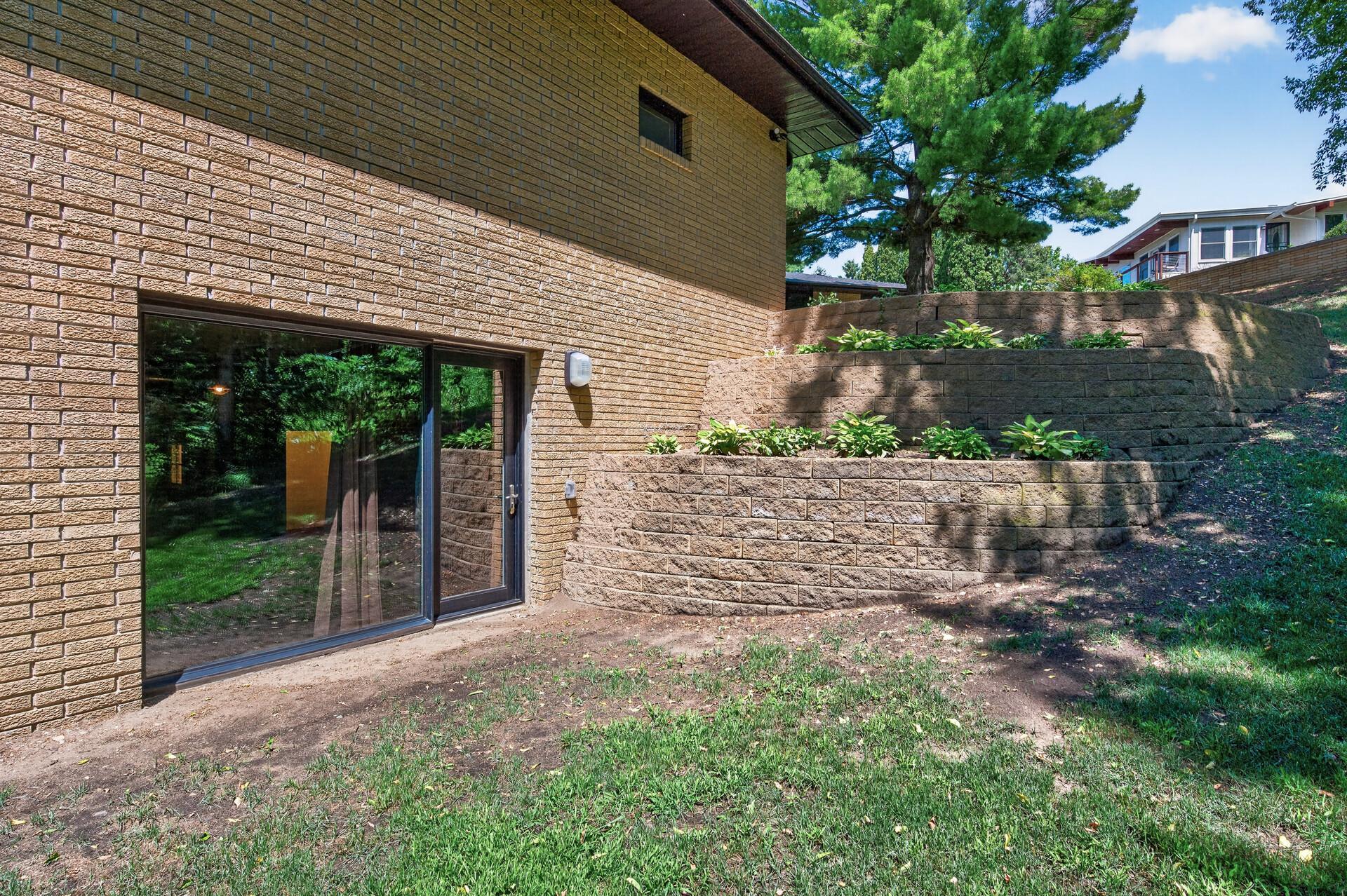 1472 Bridgeview Avenue Property Photo 70