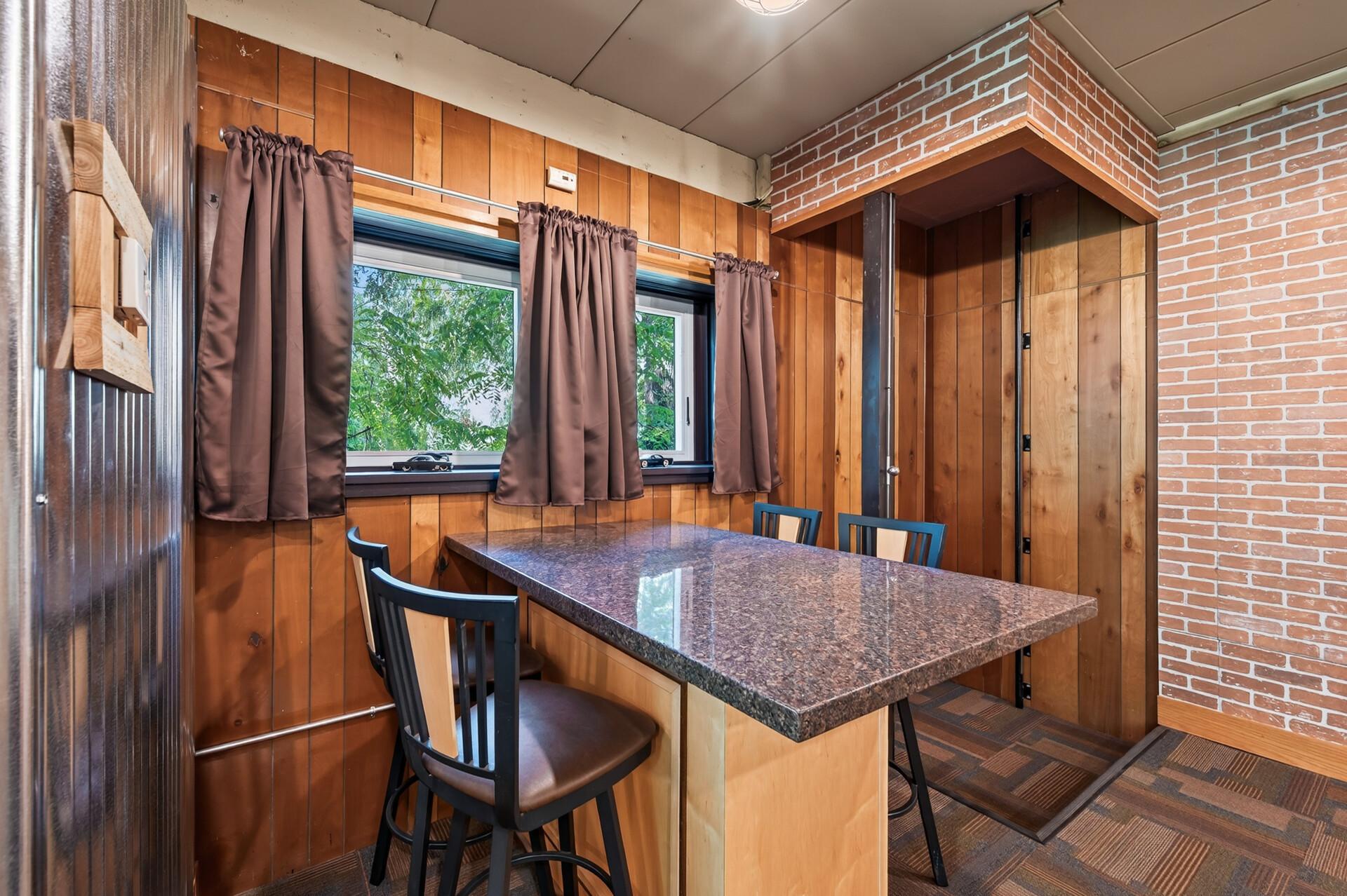 1472 Bridgeview Avenue Property Photo 78