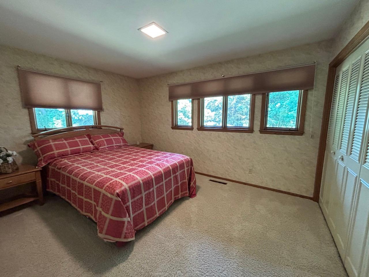 911 Oakmont Drive Property Photo 31