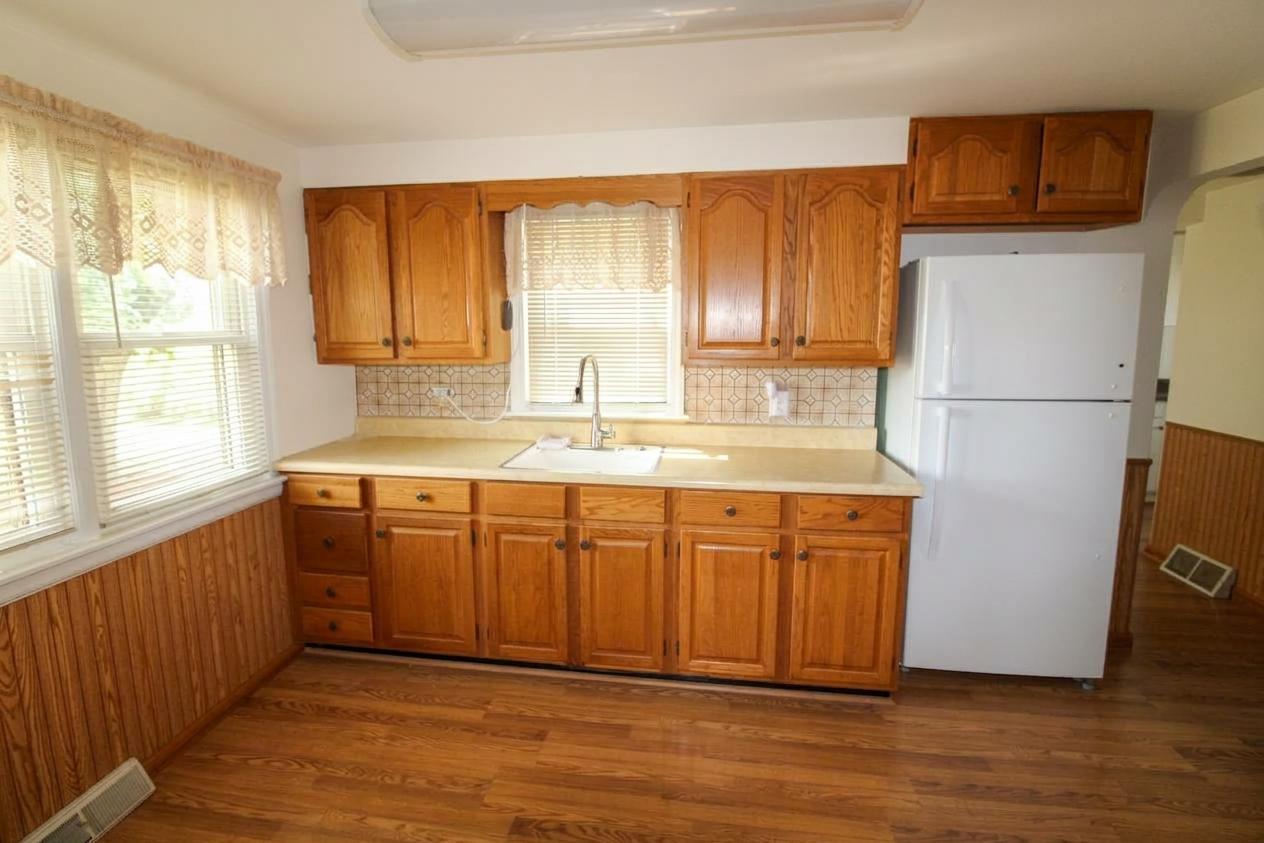6300 60th Avenue N Property Photo 11