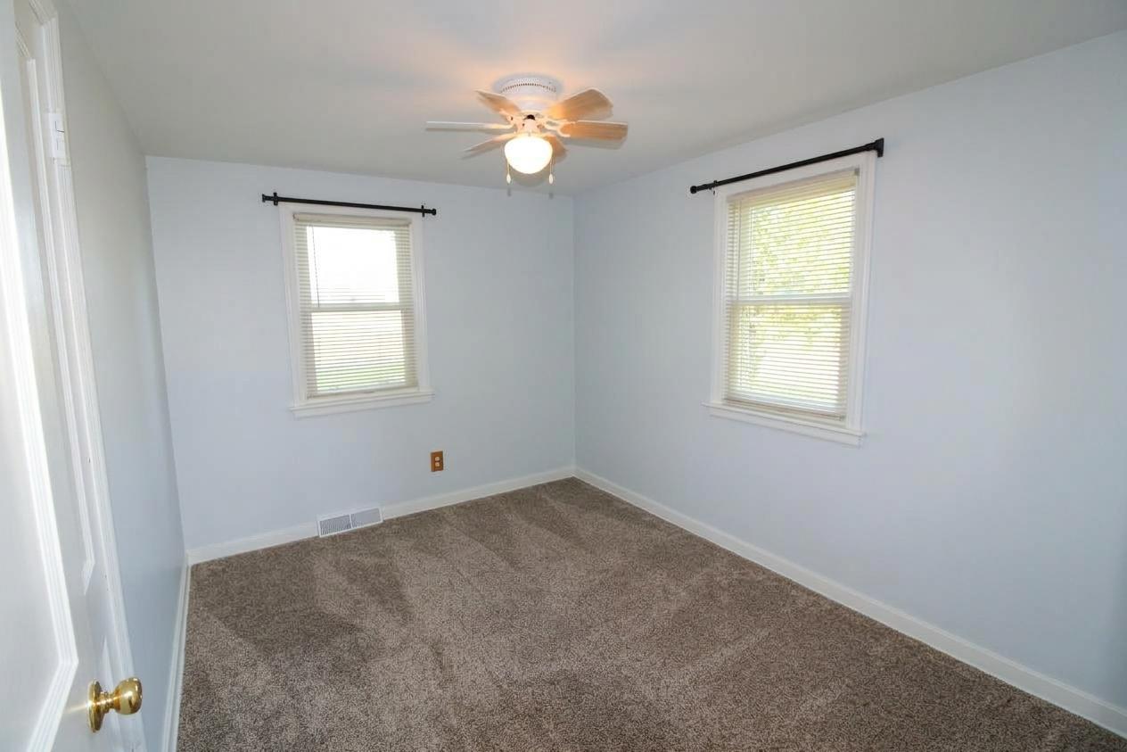6300 60th Avenue N Property Photo 14