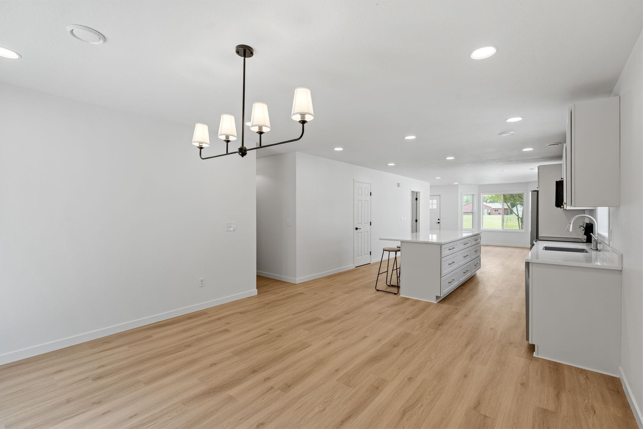 620 Meadowlark Lane Property Photo 13