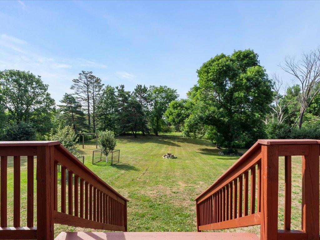 39523 State Highway 47 Property Photo 22