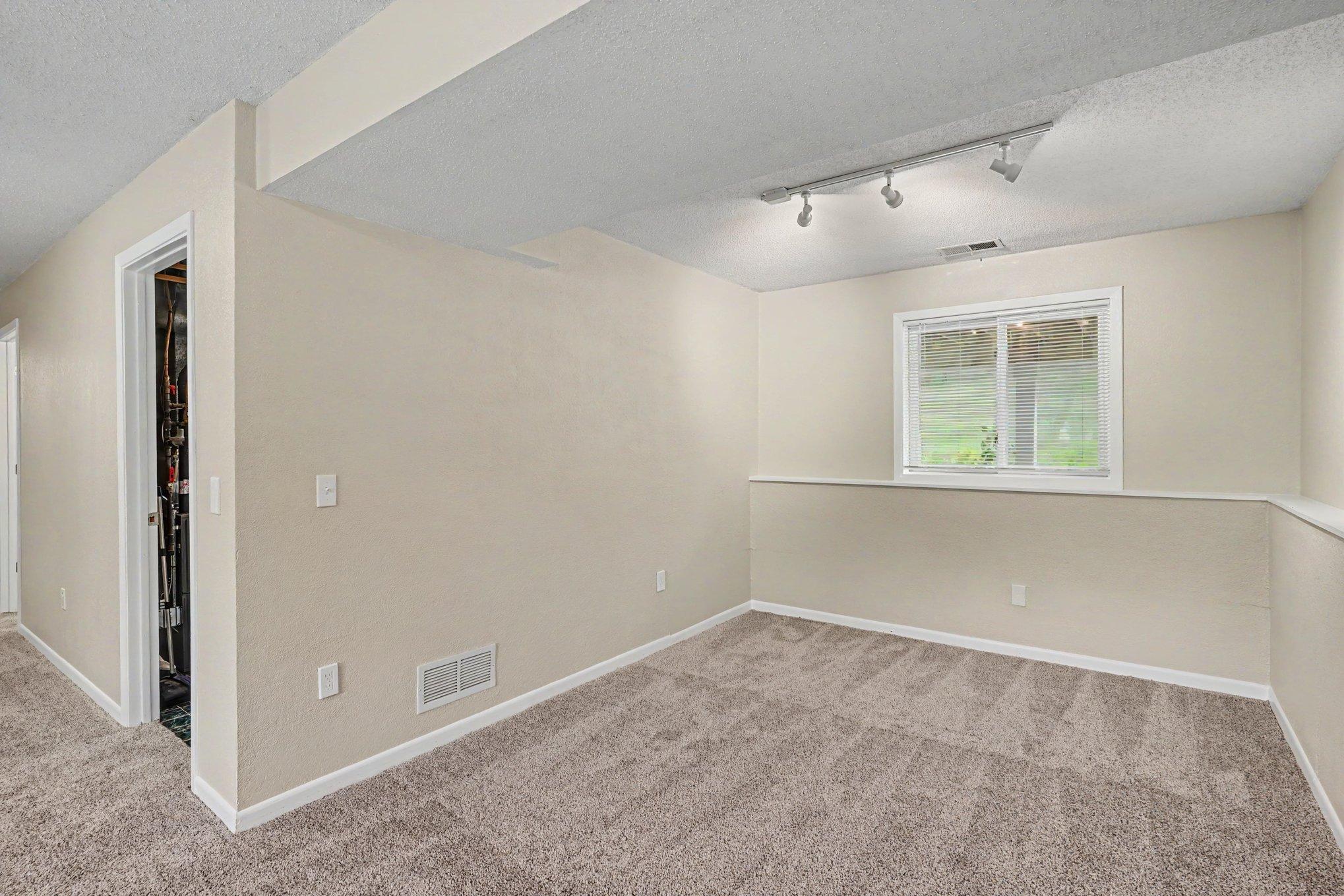 939 Savannah Road Property Photo 19