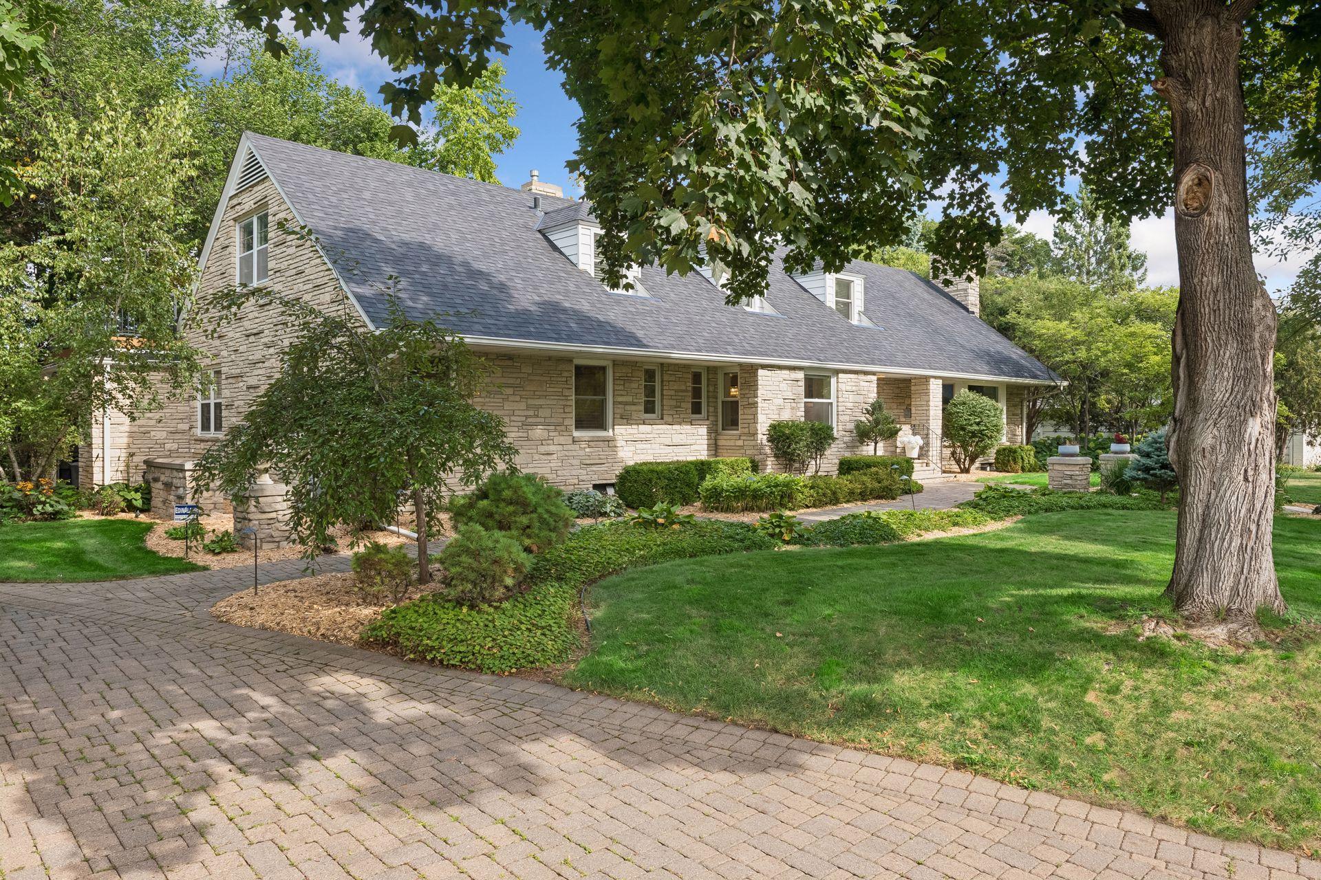4808 Woodhill Way Property Photo 46