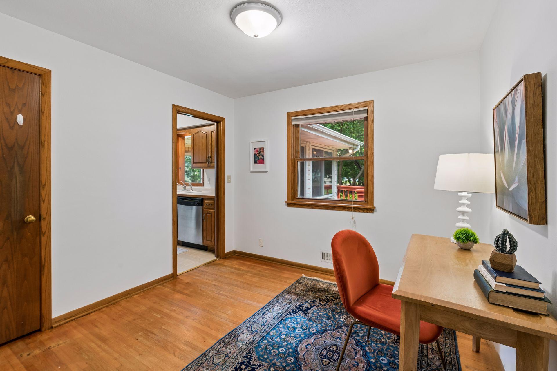 9235 Queen Avenue S Property Photo 16