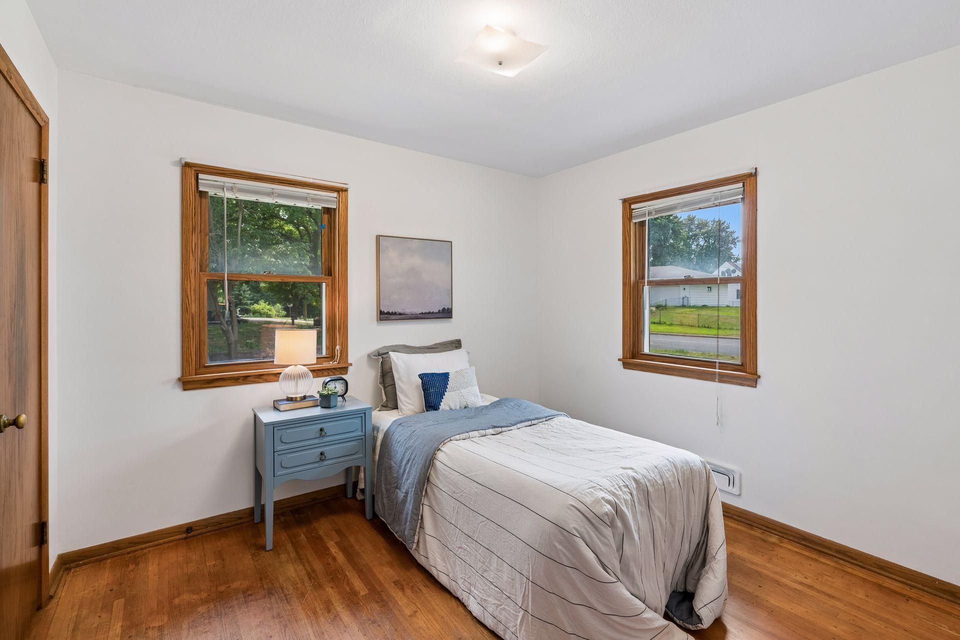 9235 Queen Avenue S Property Photo 20