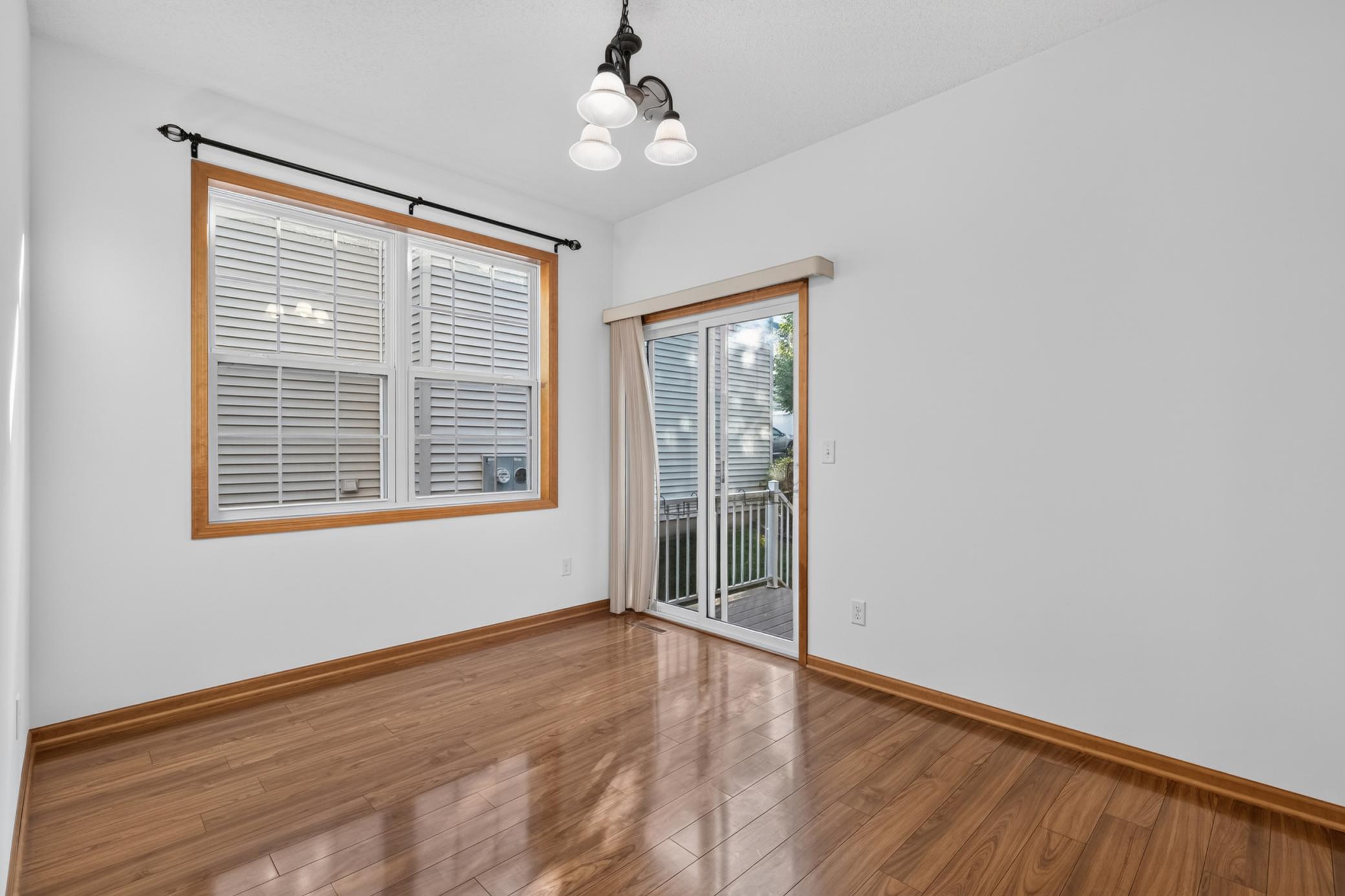 10008 Iris Lane Property Photo 12