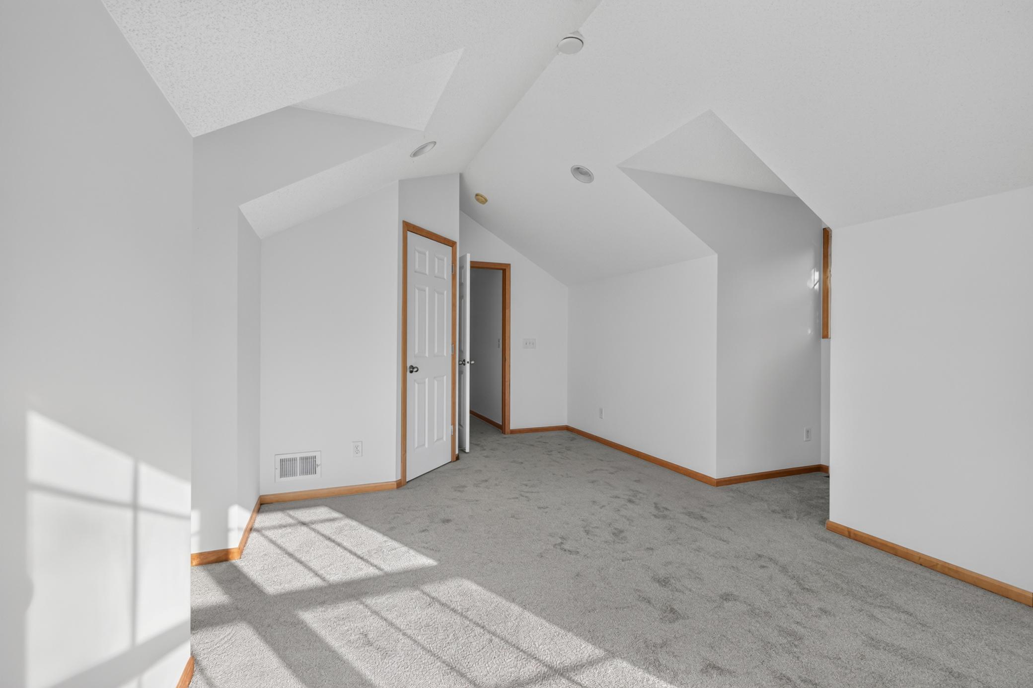 10008 Iris Lane Property Photo 16