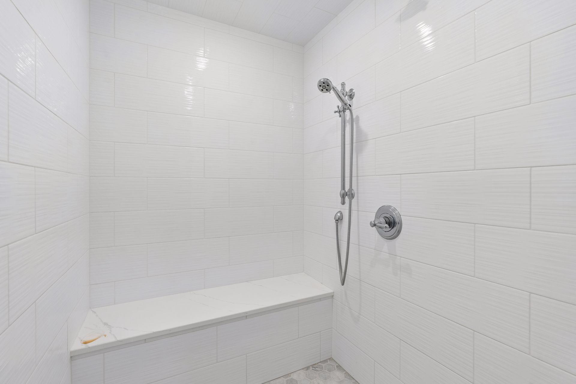2805 Center Road Property Photo 27