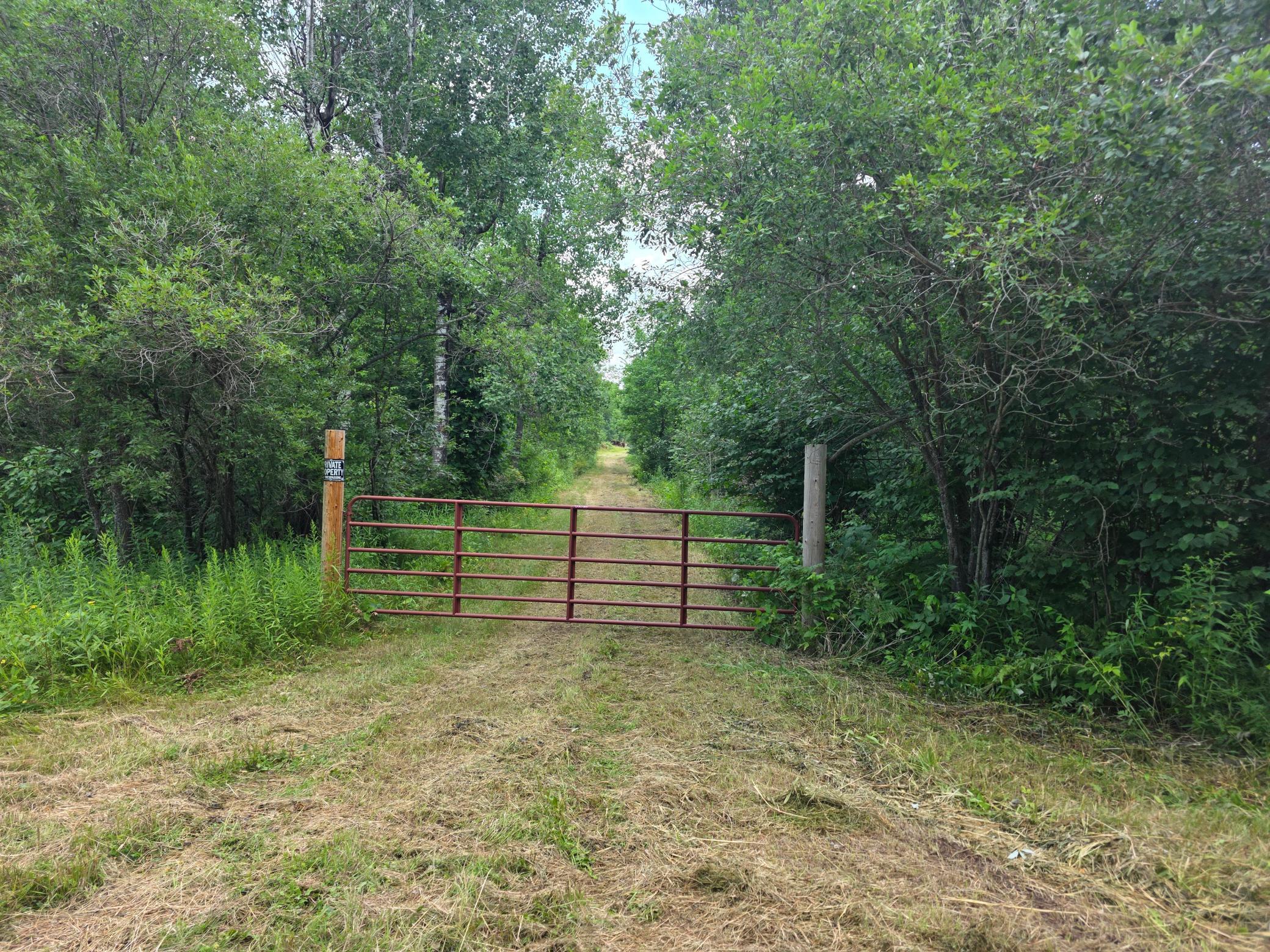 3922 Burnett Road Property Photo 11