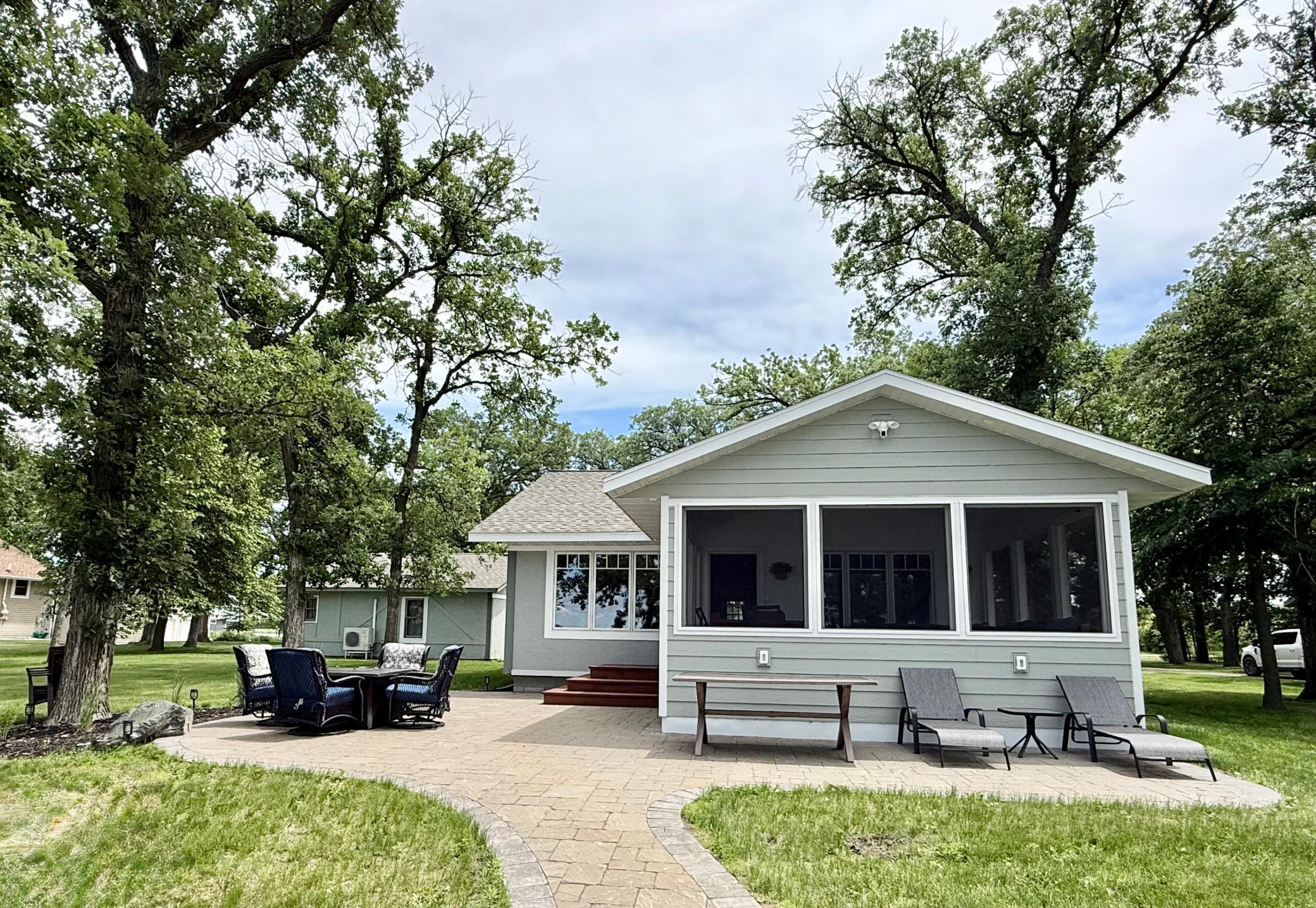 45325 Lamplight Drive Property Photo 8