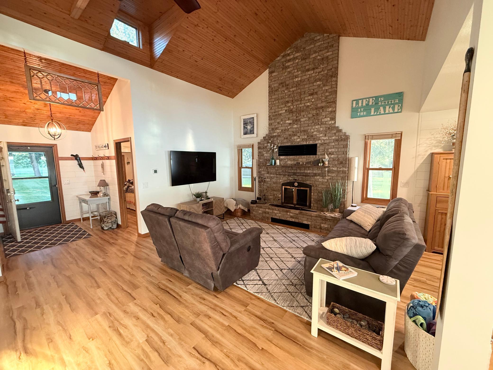 45325 Lamplight Drive Property Photo 20