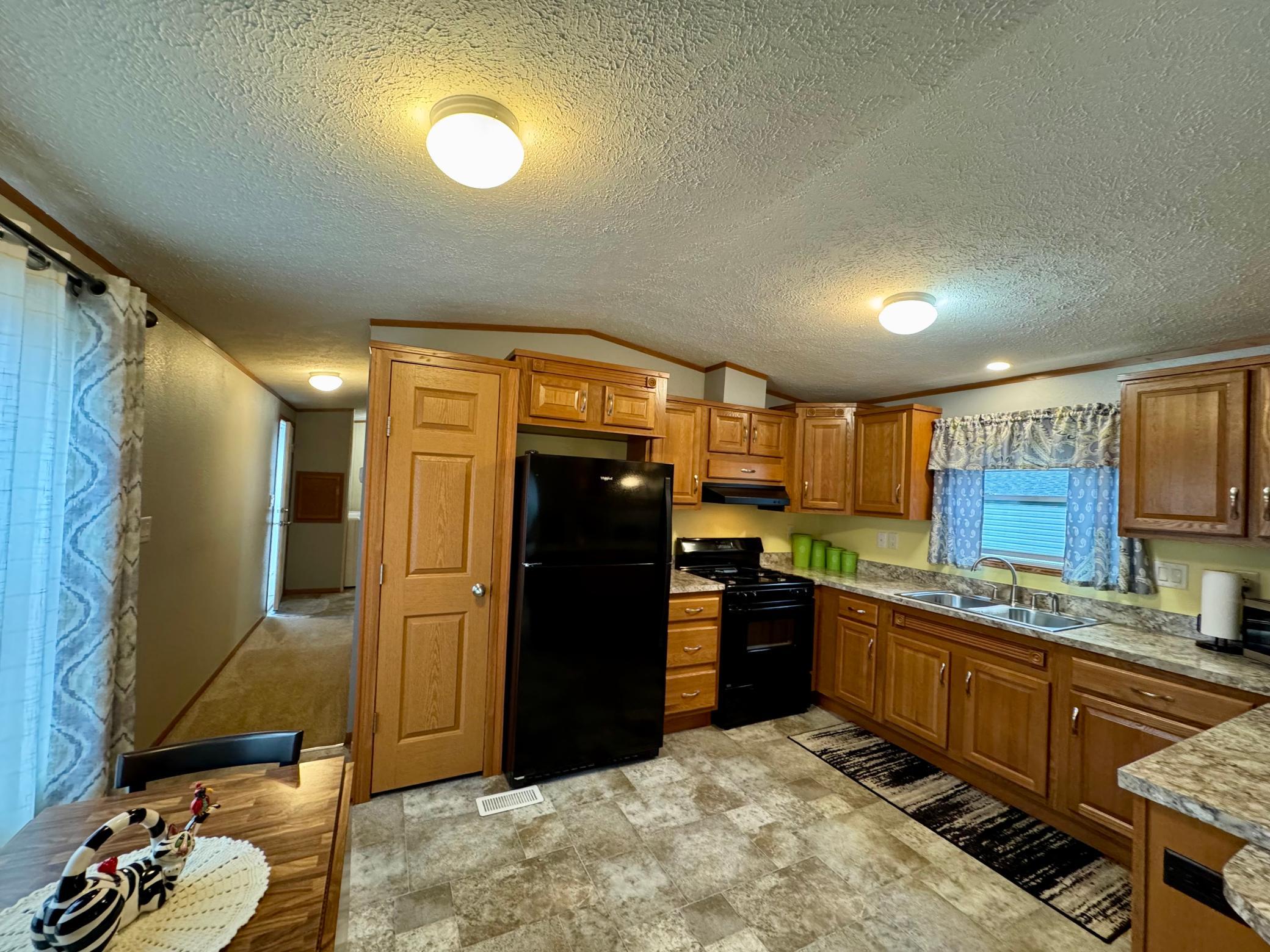 27 Hillside Terrace Property Photo 9