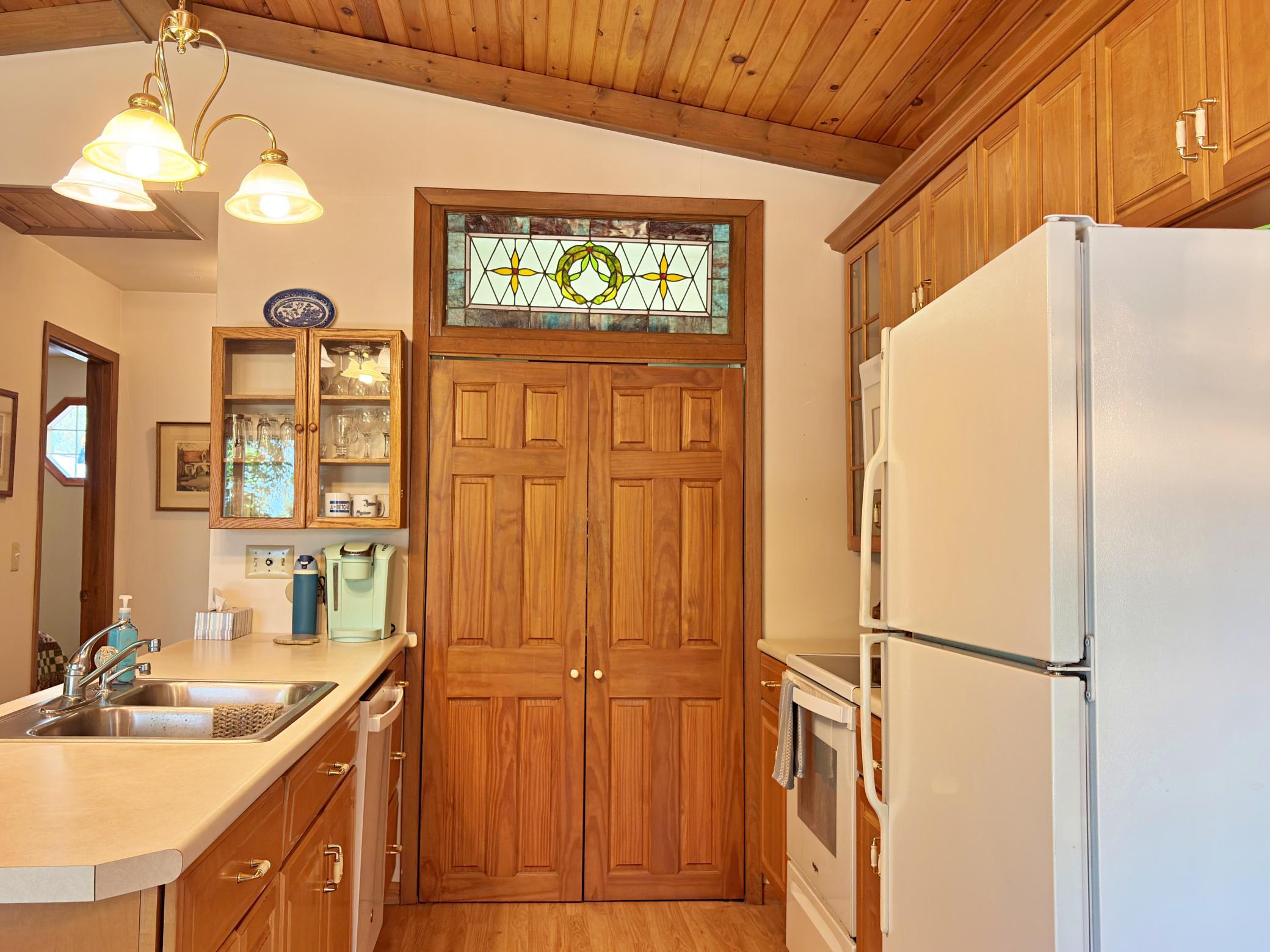 9962 Knotty Pine Drive Property Photo 11