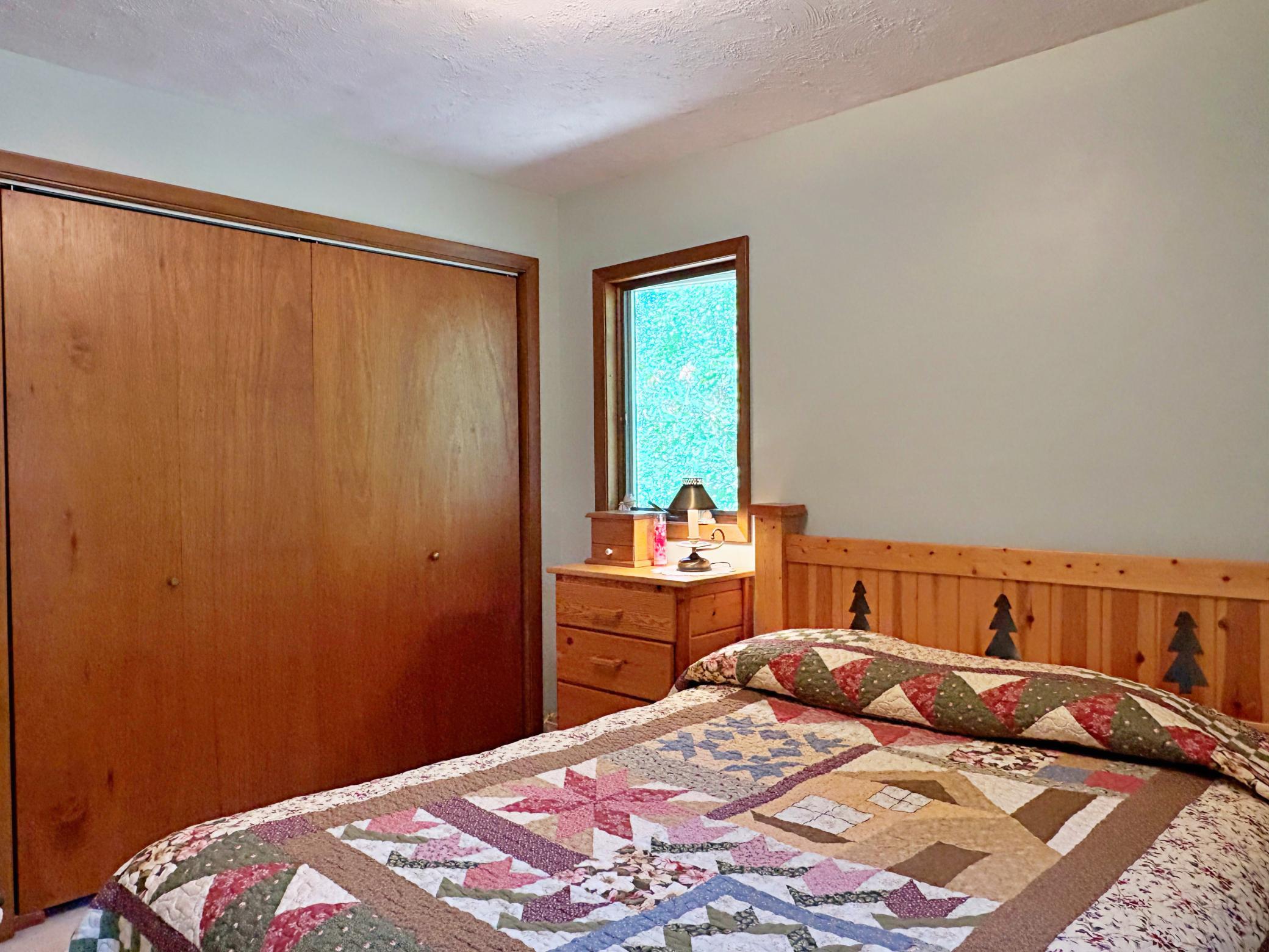 9962 Knotty Pine Drive Property Photo 13