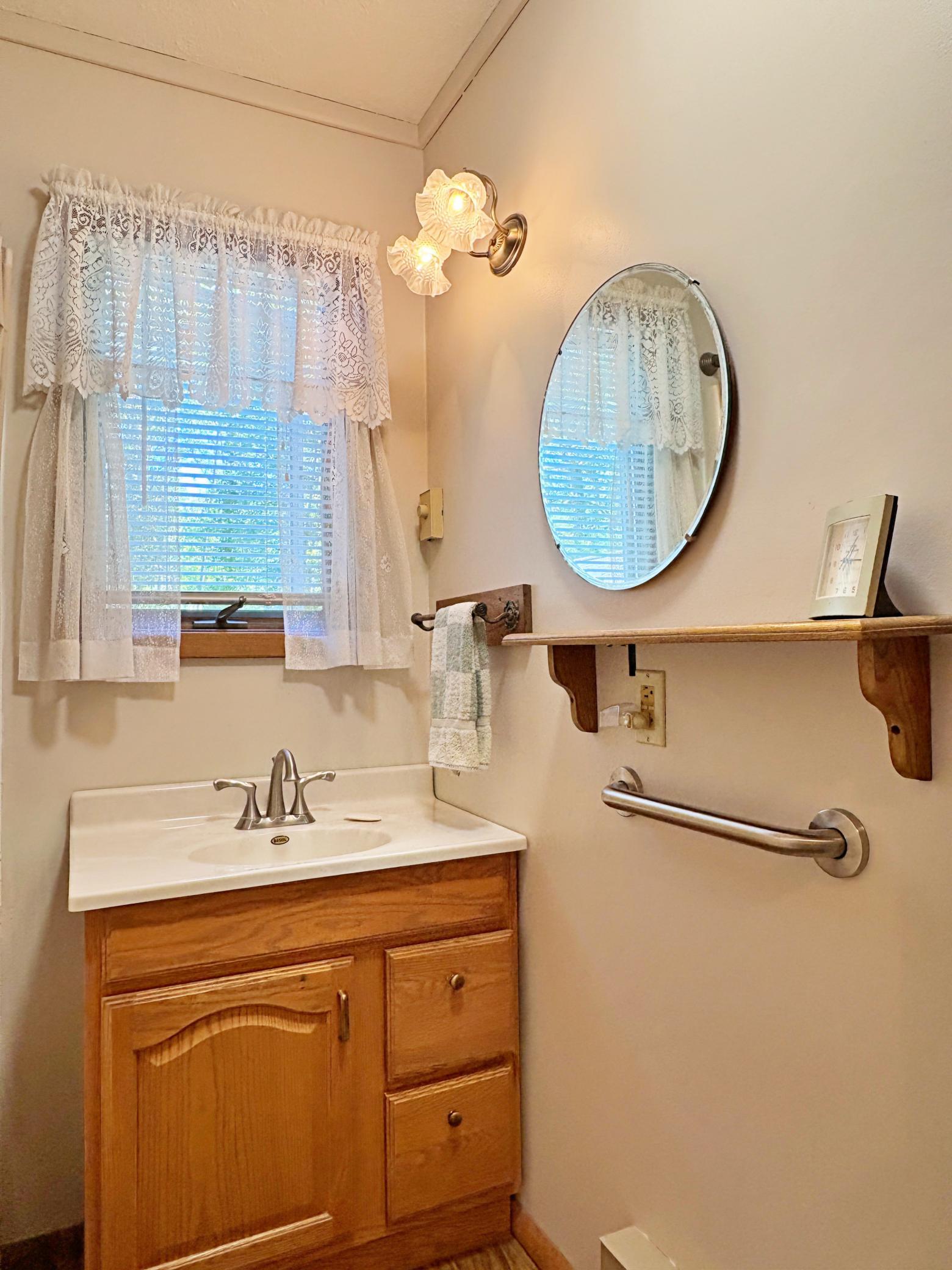 9962 Knotty Pine Drive Property Photo 14