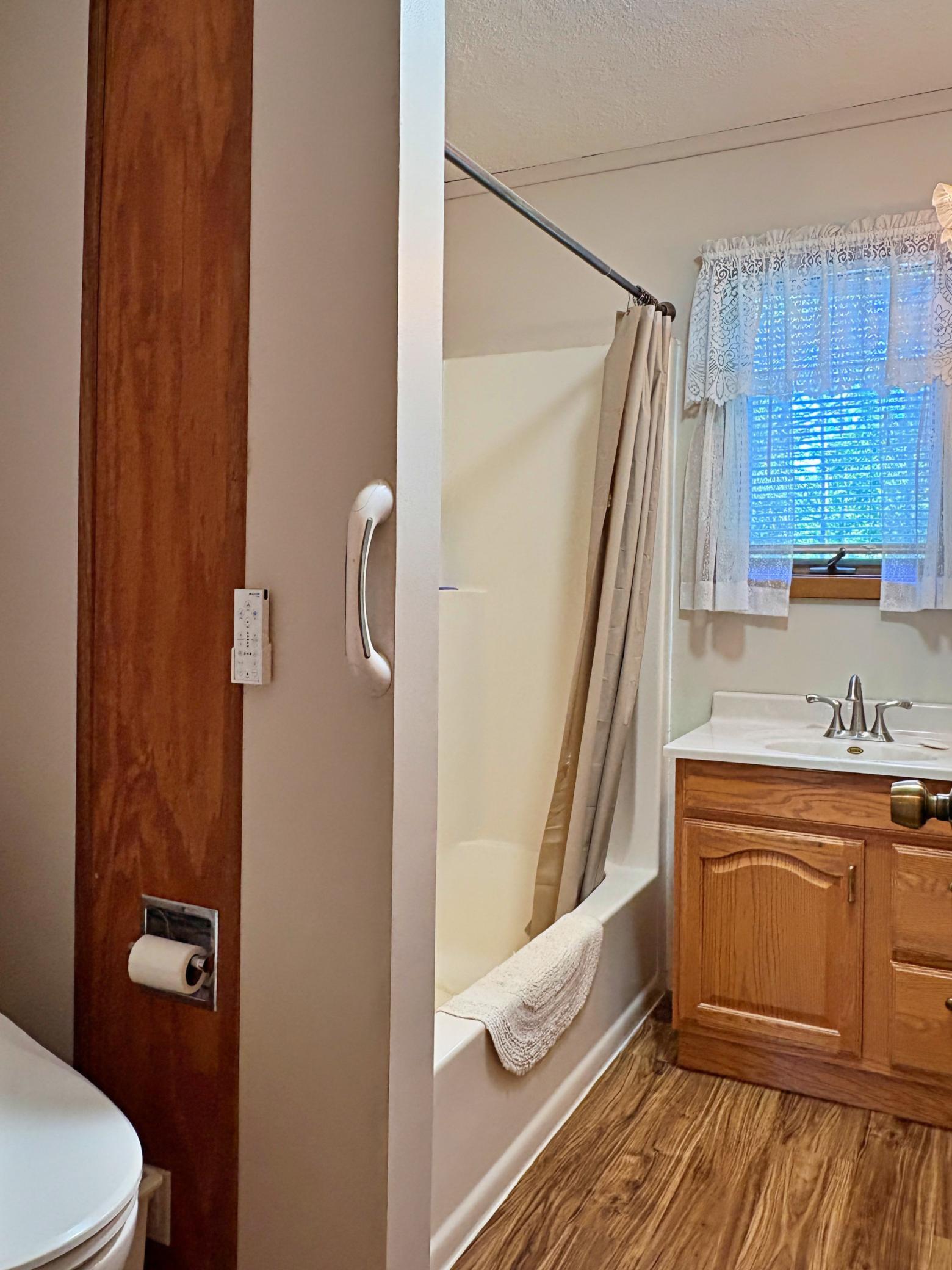 9962 Knotty Pine Drive Property Photo 15