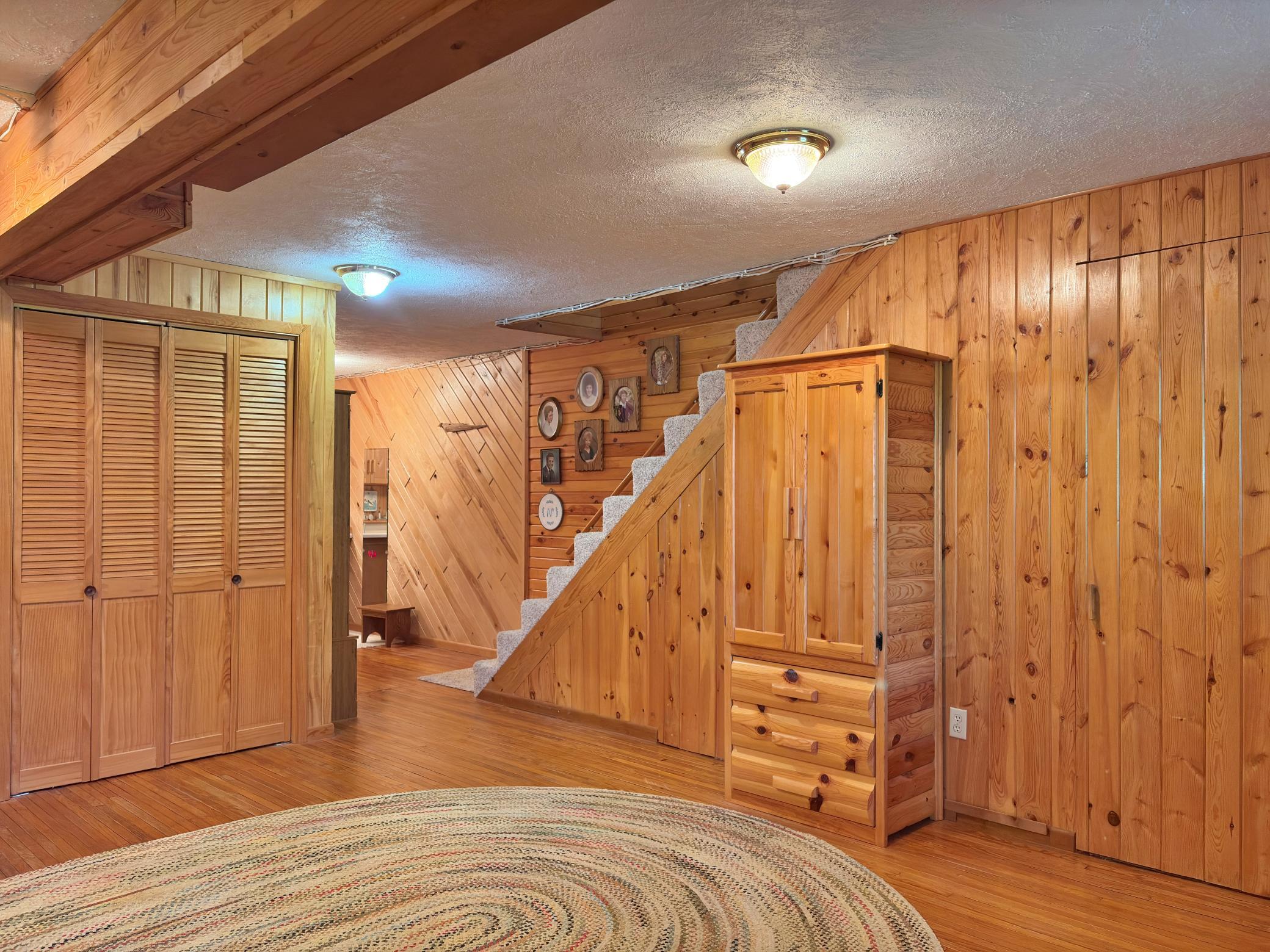 9962 Knotty Pine Drive Property Photo 20