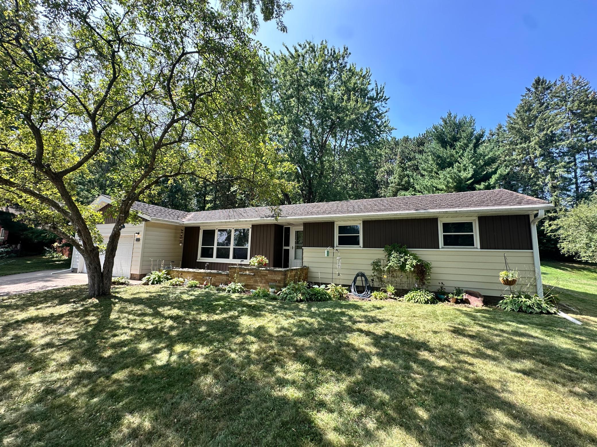 2322 16th Street Property Photo 1