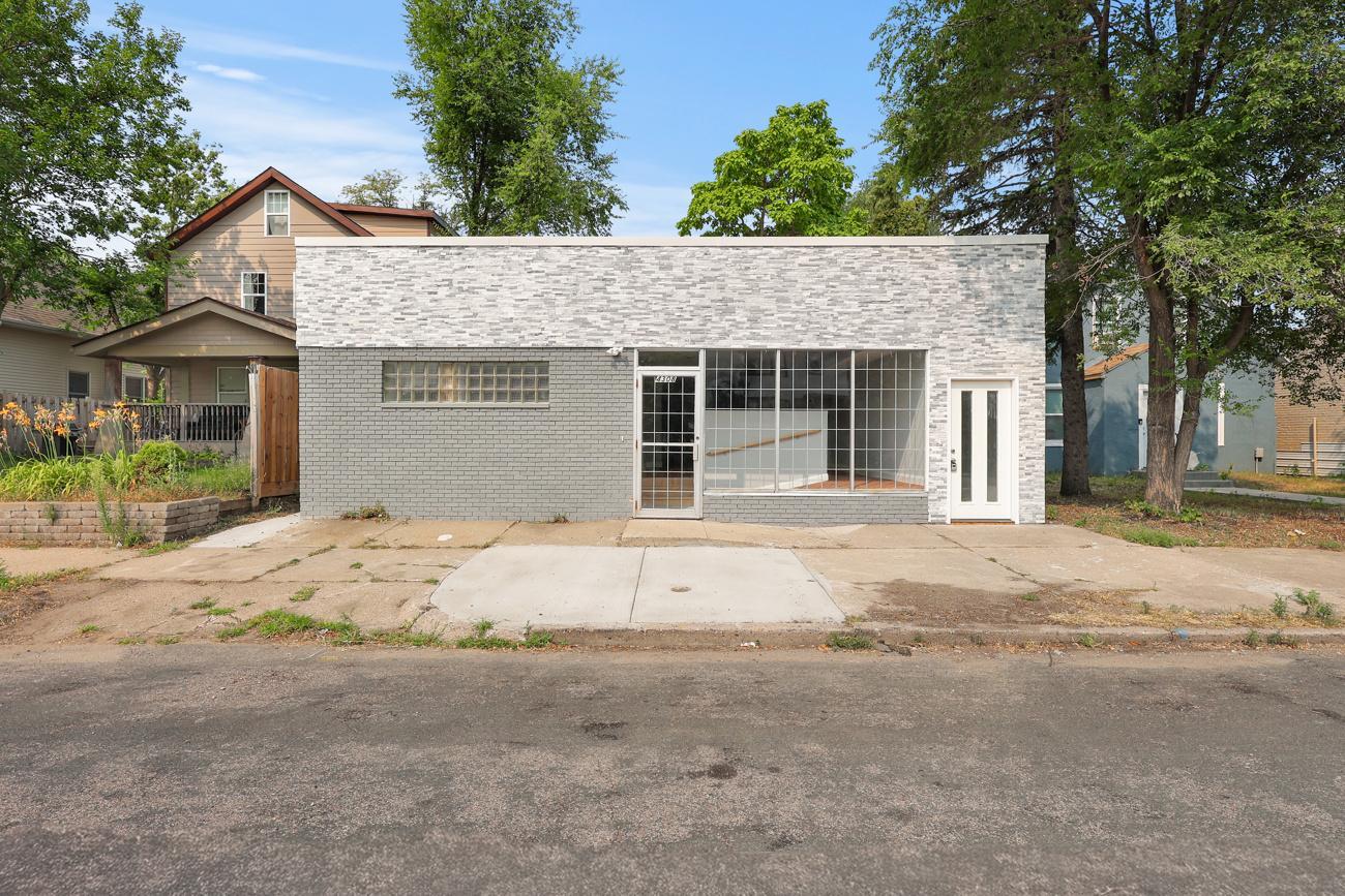 4308 Chicago Avenue Property Photo 2