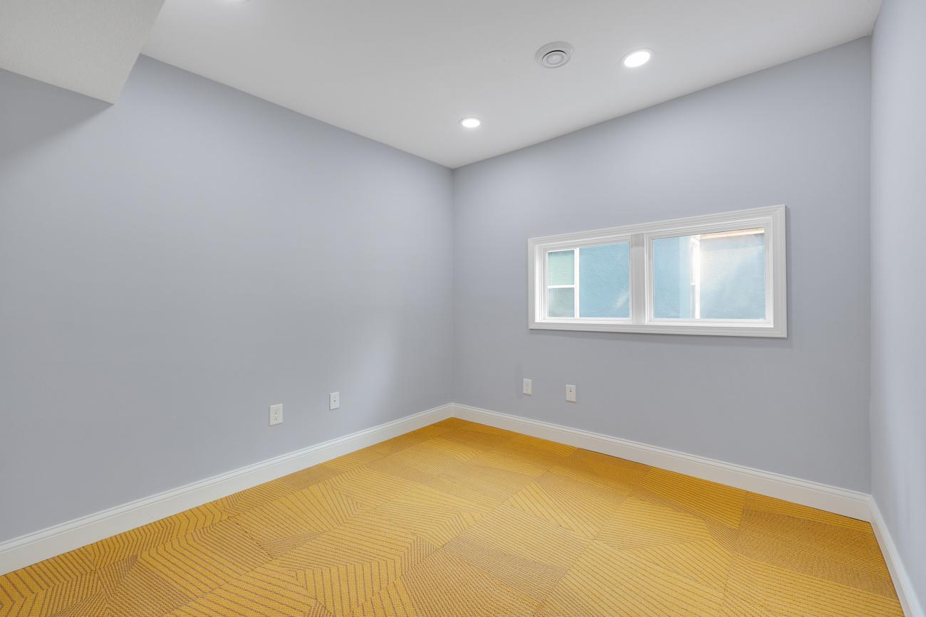4308 Chicago Avenue Property Photo 11