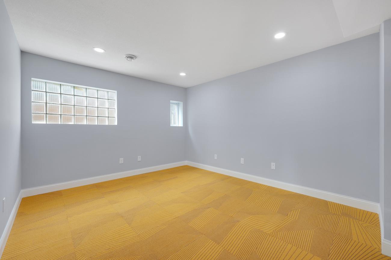 4308 Chicago Avenue Property Photo 12