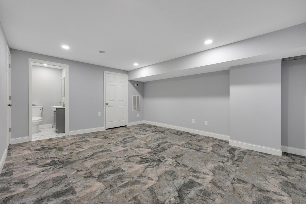 4308 Chicago Avenue Property Photo 16