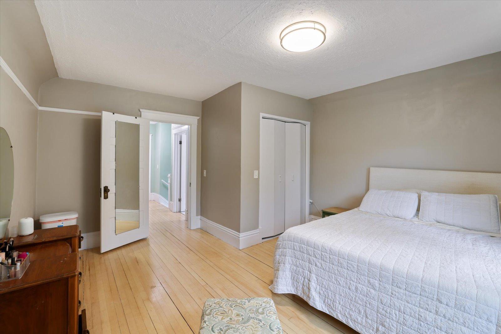 403 Cole Street Property Photo 13