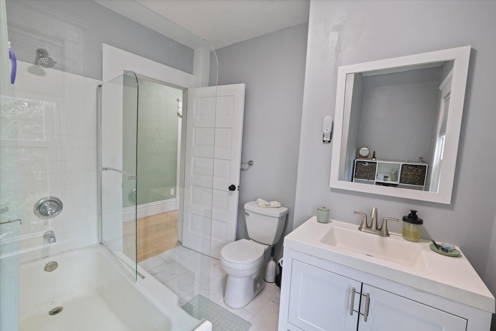 403 Cole Street Property Photo 15