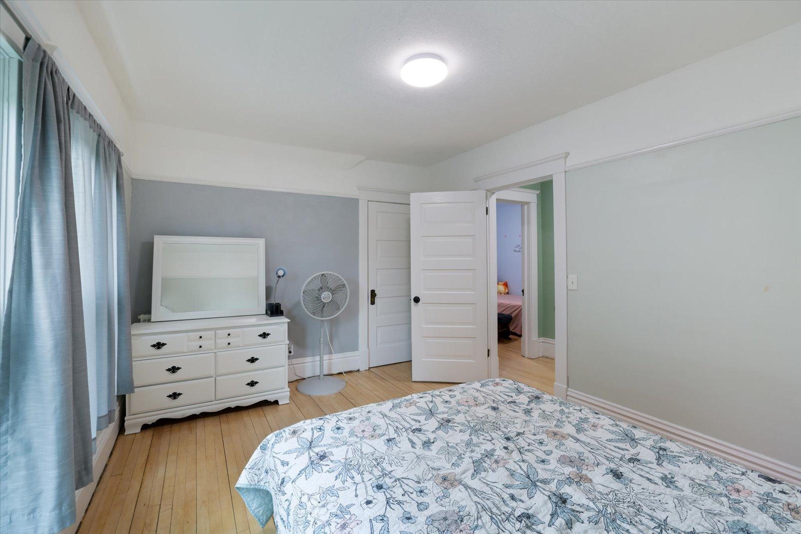 403 Cole Street Property Photo 17