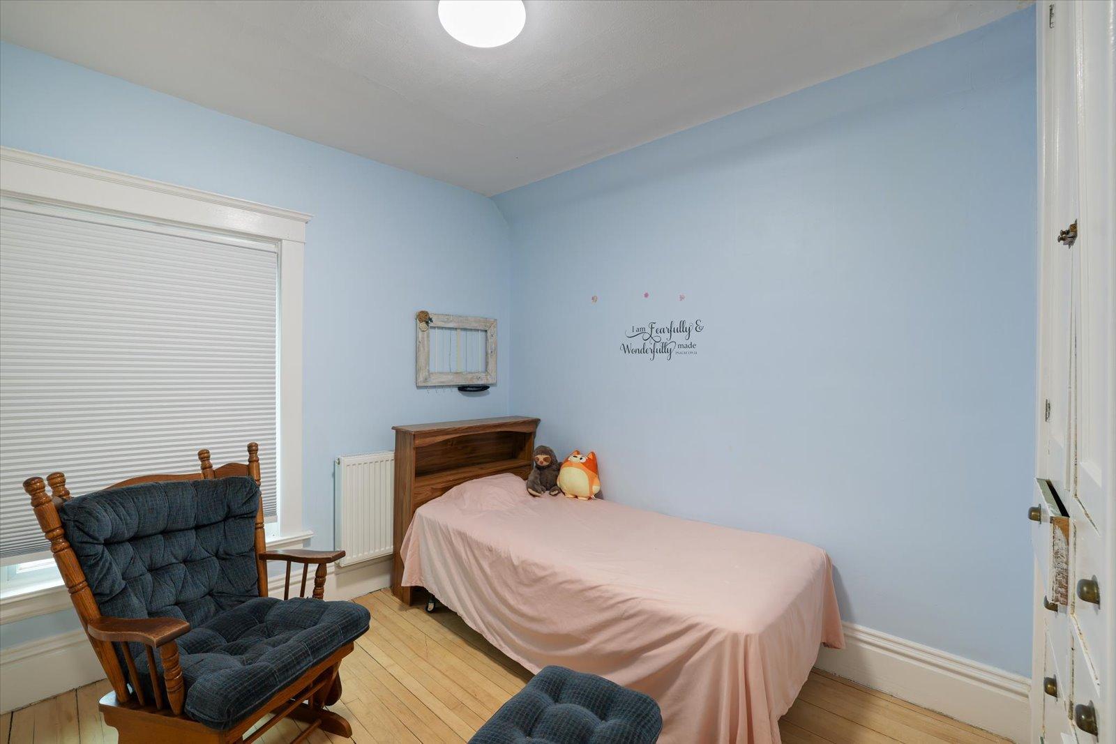 403 Cole Street Property Photo 18