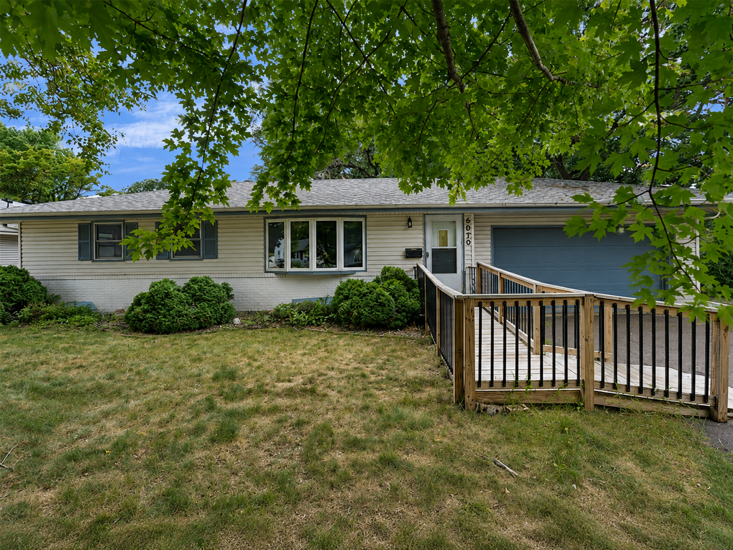 6030 5th Street Ne Property Photo 2