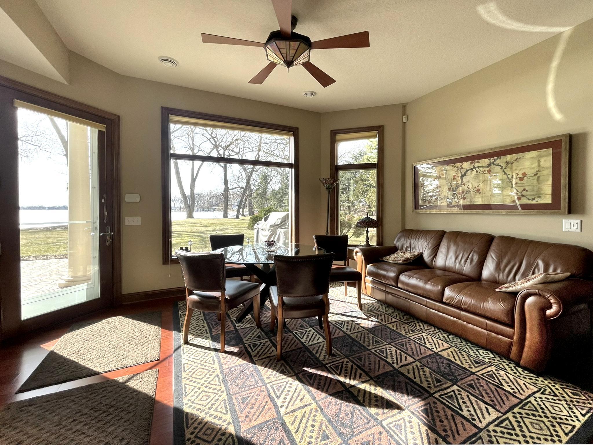 3995 N Shore Drive Property Photo 10