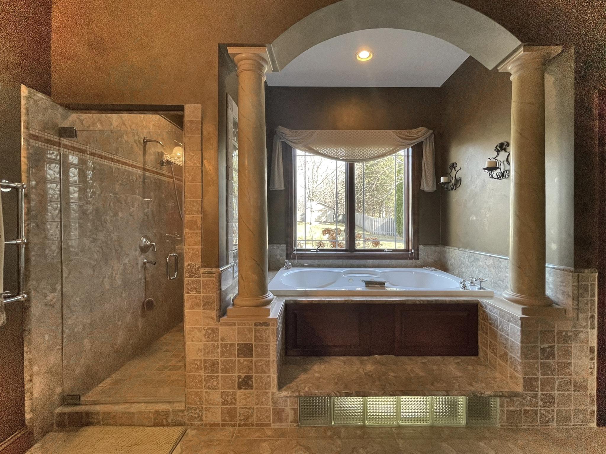 3995 N Shore Drive Property Photo 17