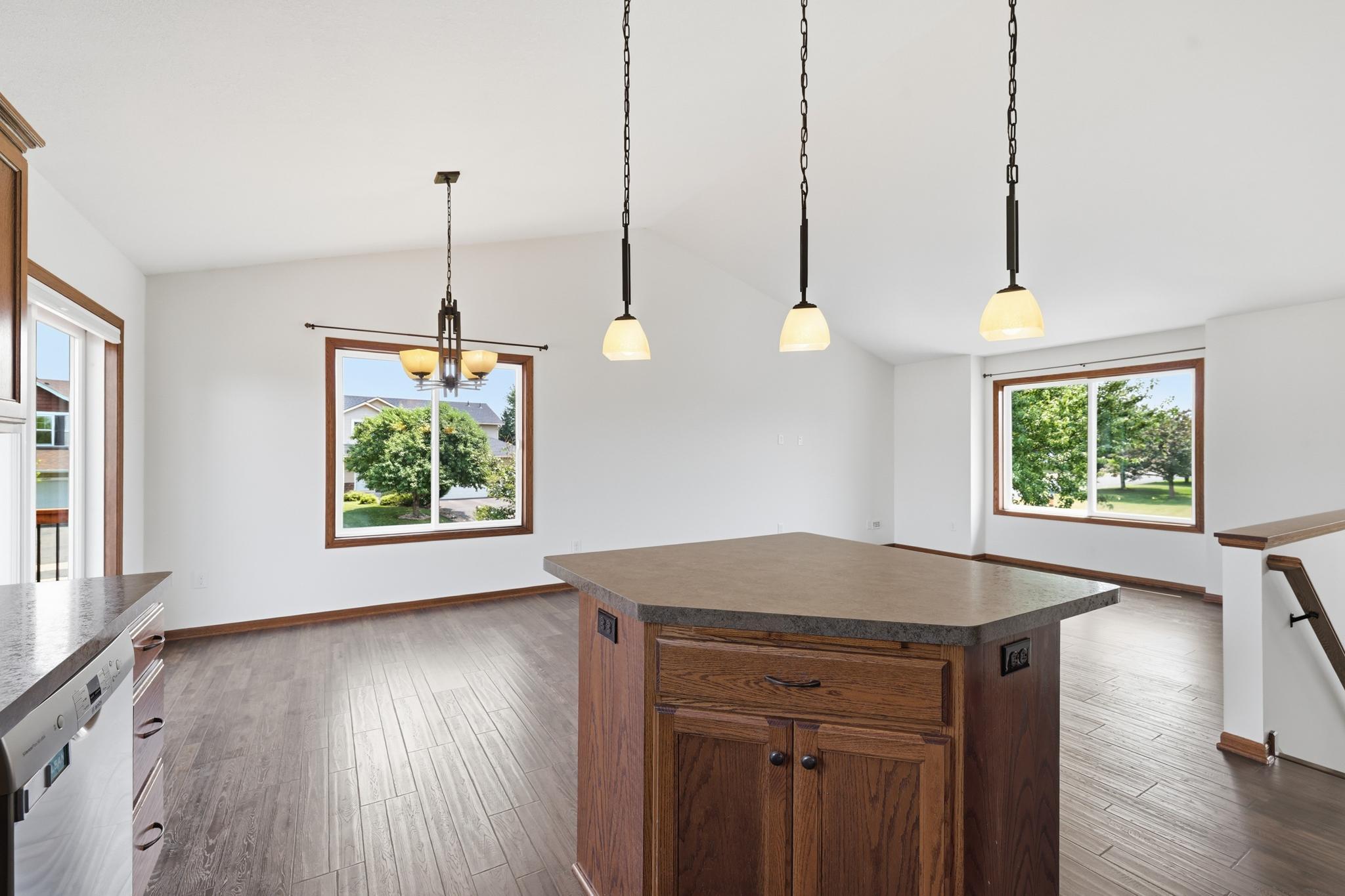279 Kiso Avenue Property Photo 10