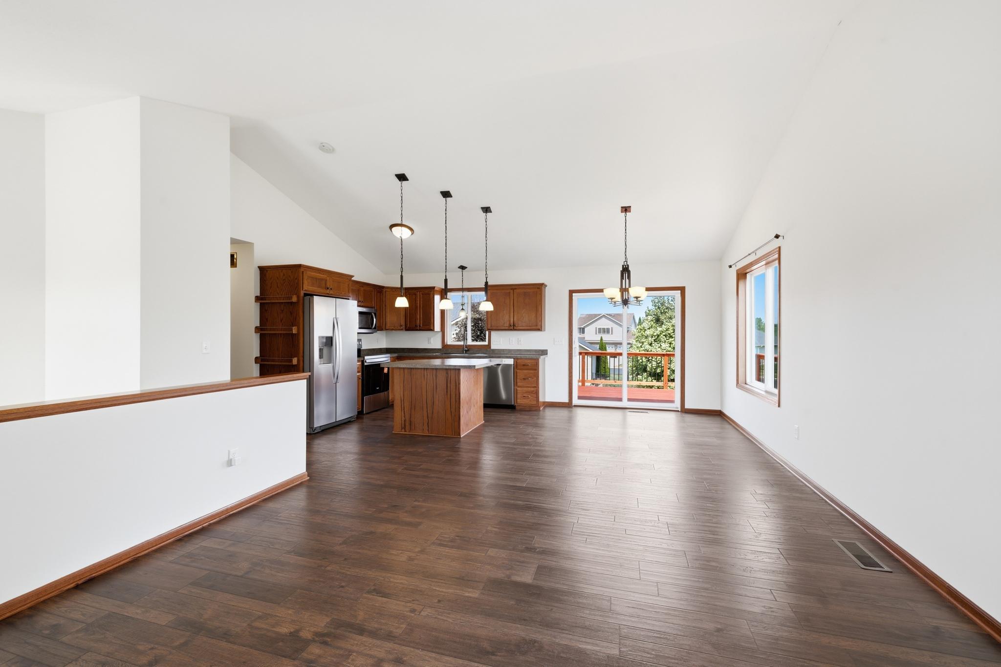 279 Kiso Avenue Property Photo 13