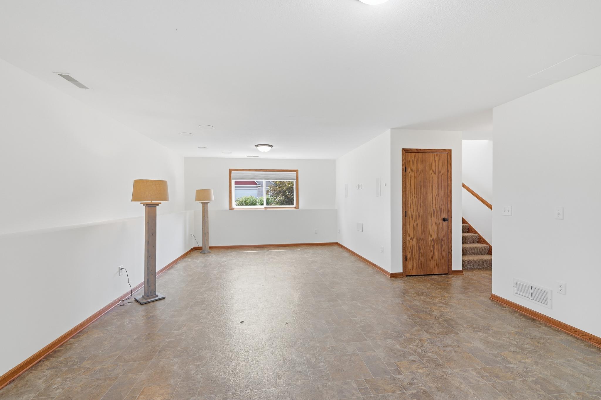 279 Kiso Avenue Property Photo 26