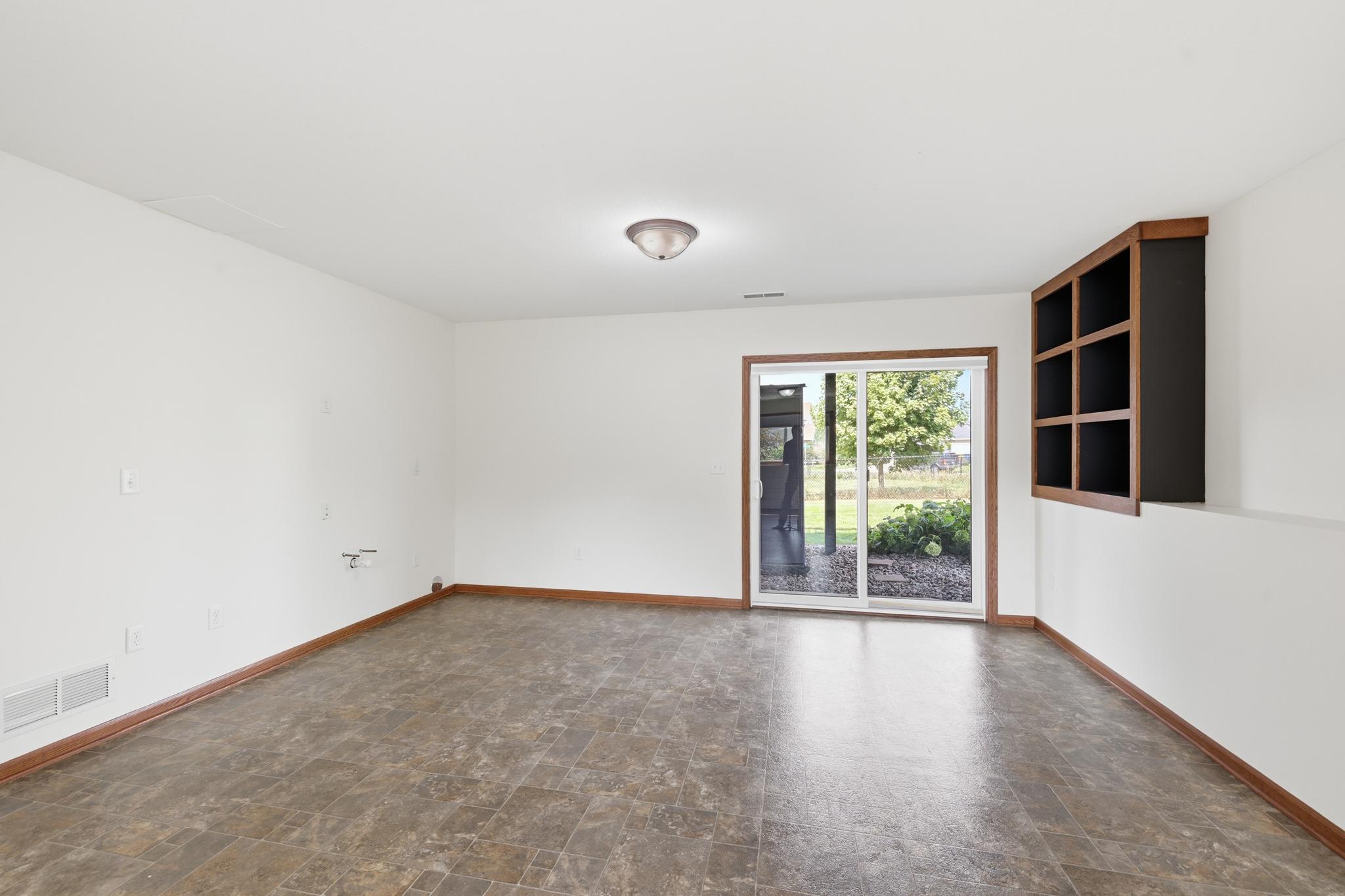 279 Kiso Avenue Property Photo 27
