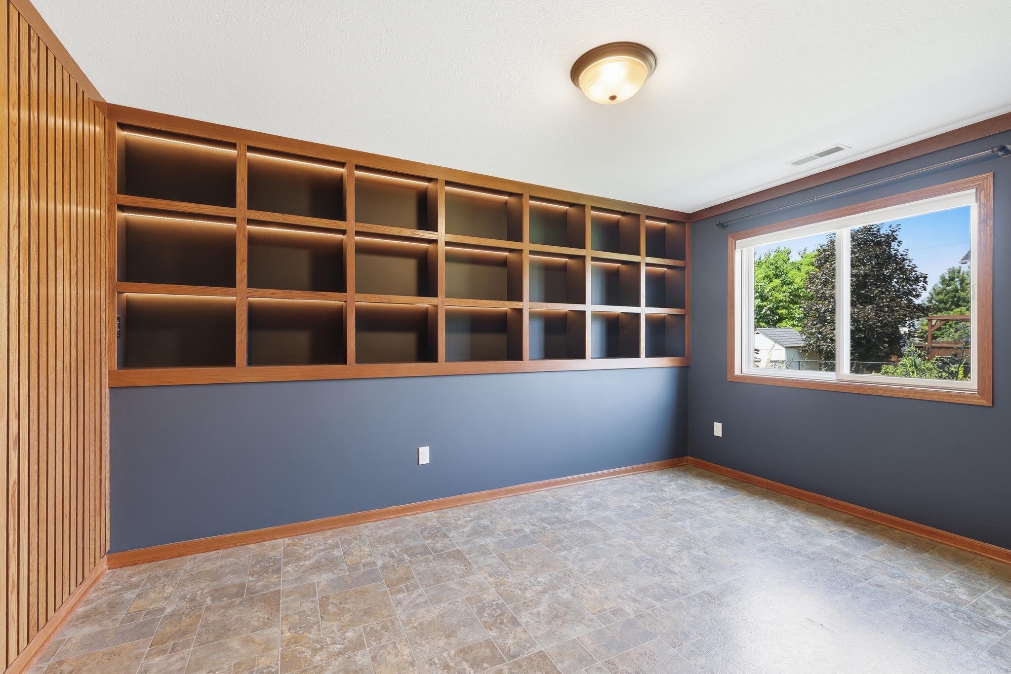 279 Kiso Avenue Property Photo 30