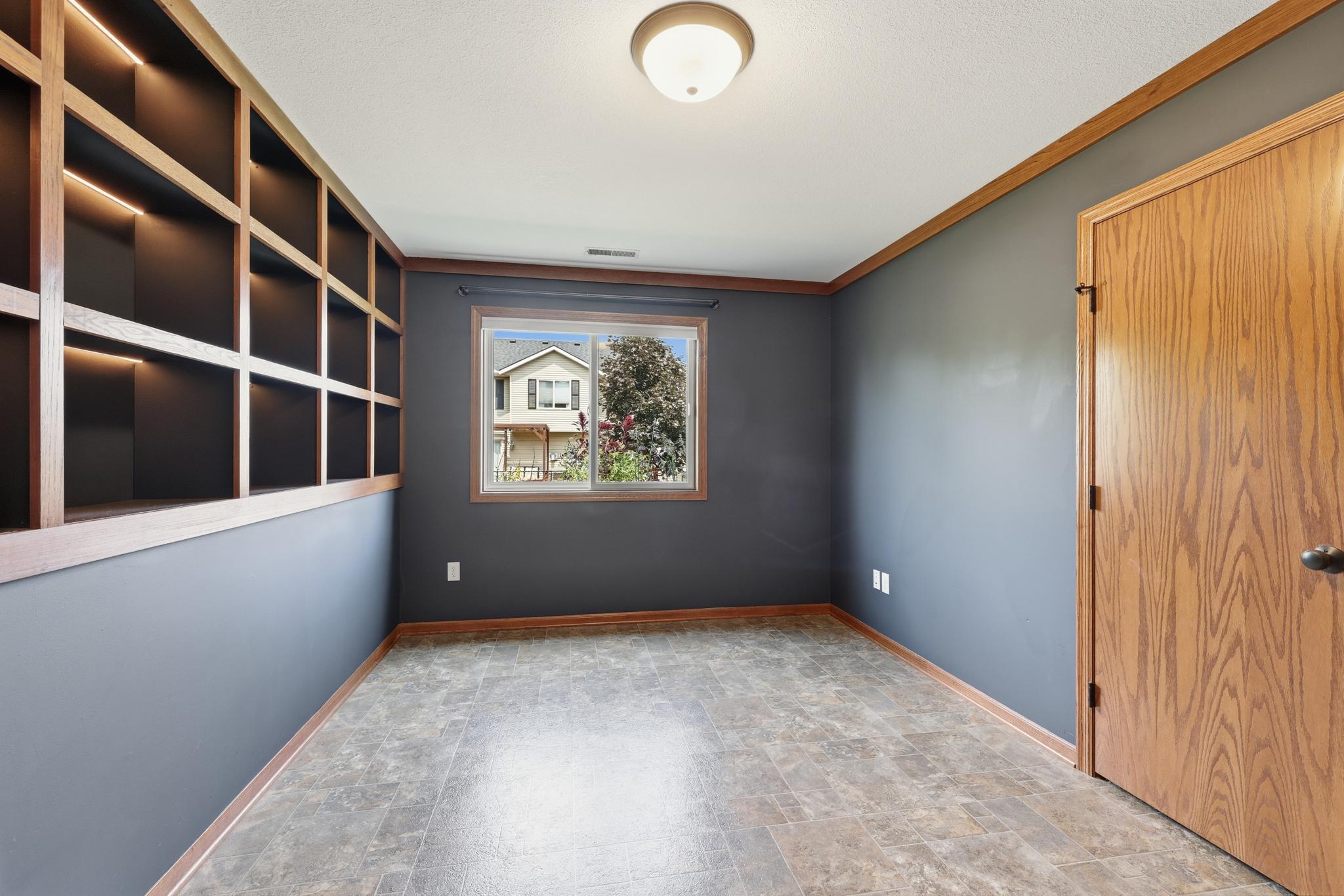 279 Kiso Avenue Property Photo 31