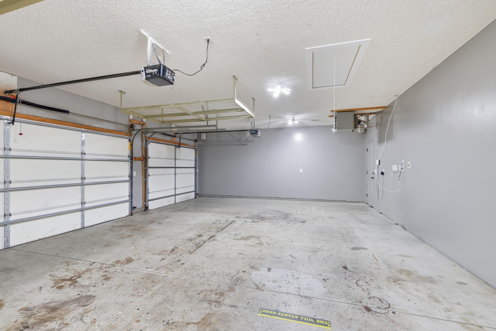 279 Kiso Avenue Property Photo 33