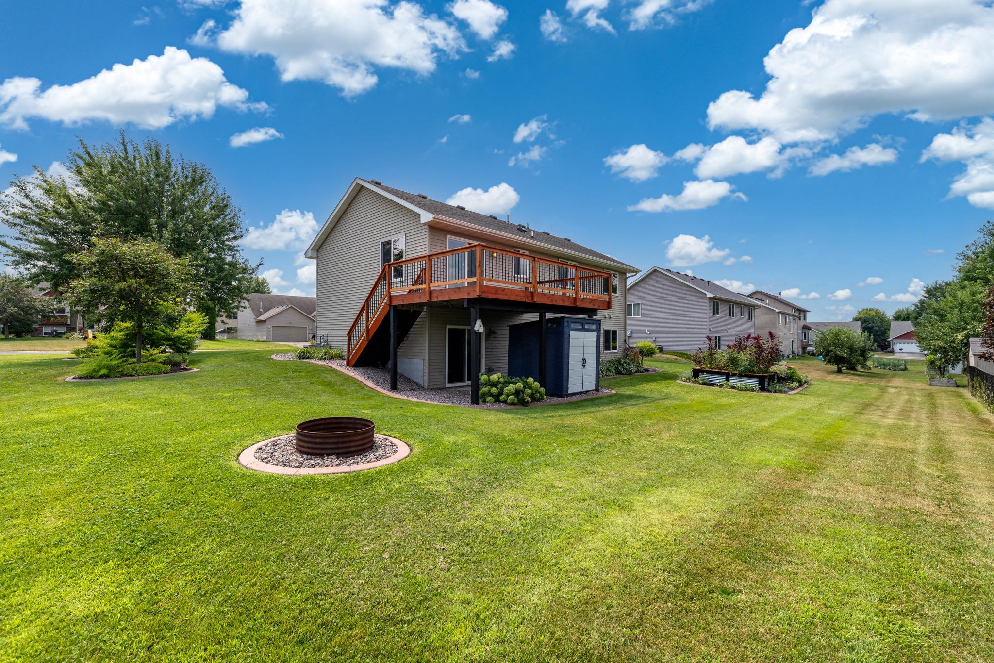 279 Kiso Avenue Property Photo 37