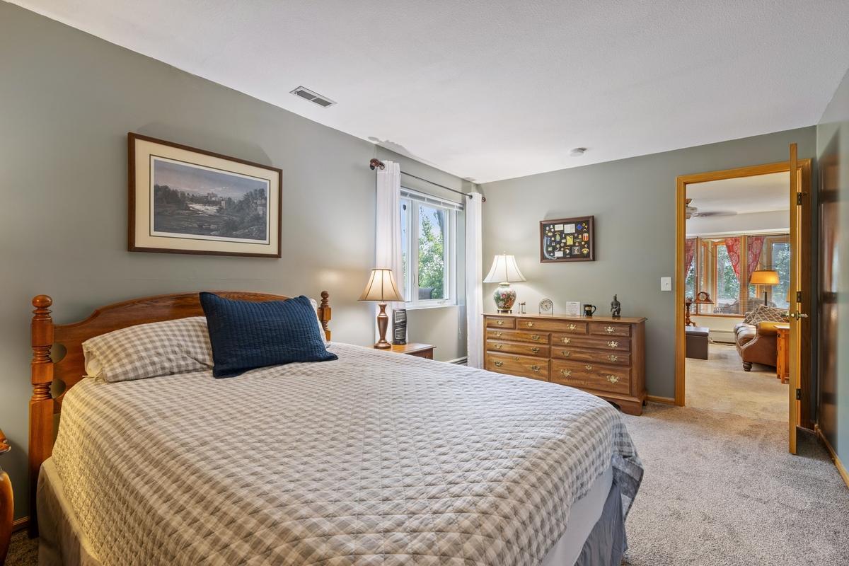 5501 Auto Club Road Property Photo 21
