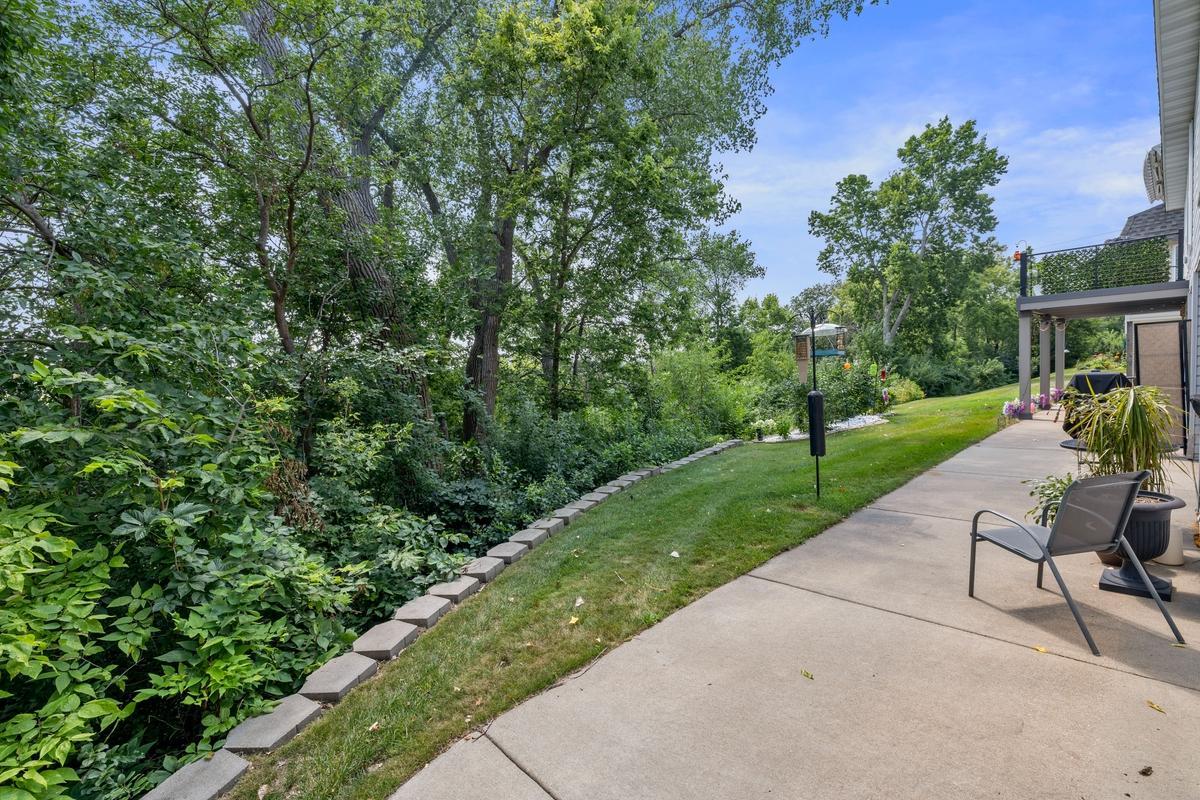 5501 Auto Club Road Property Photo 22