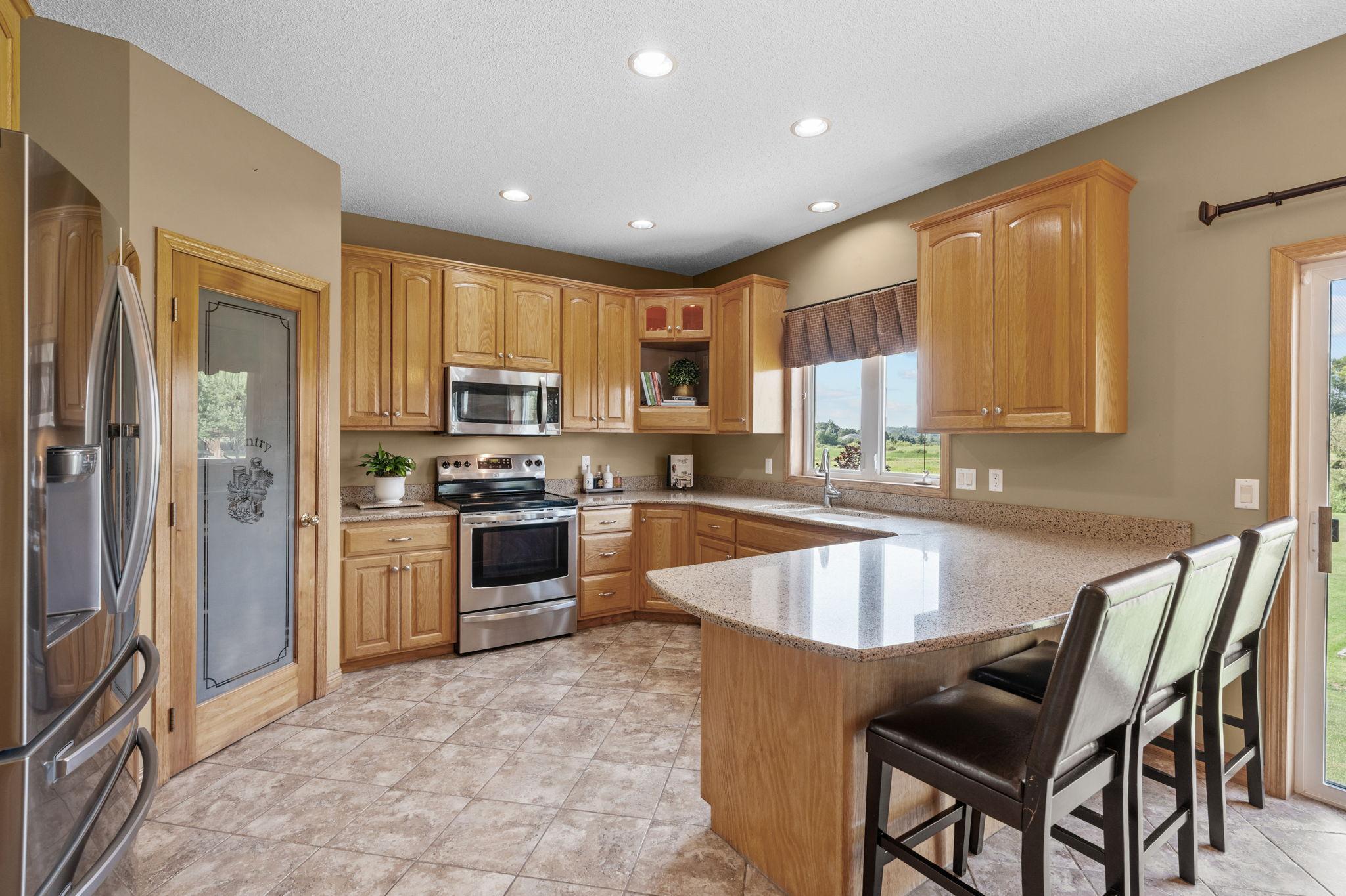 1126 Hudson Trail Property Photo 5