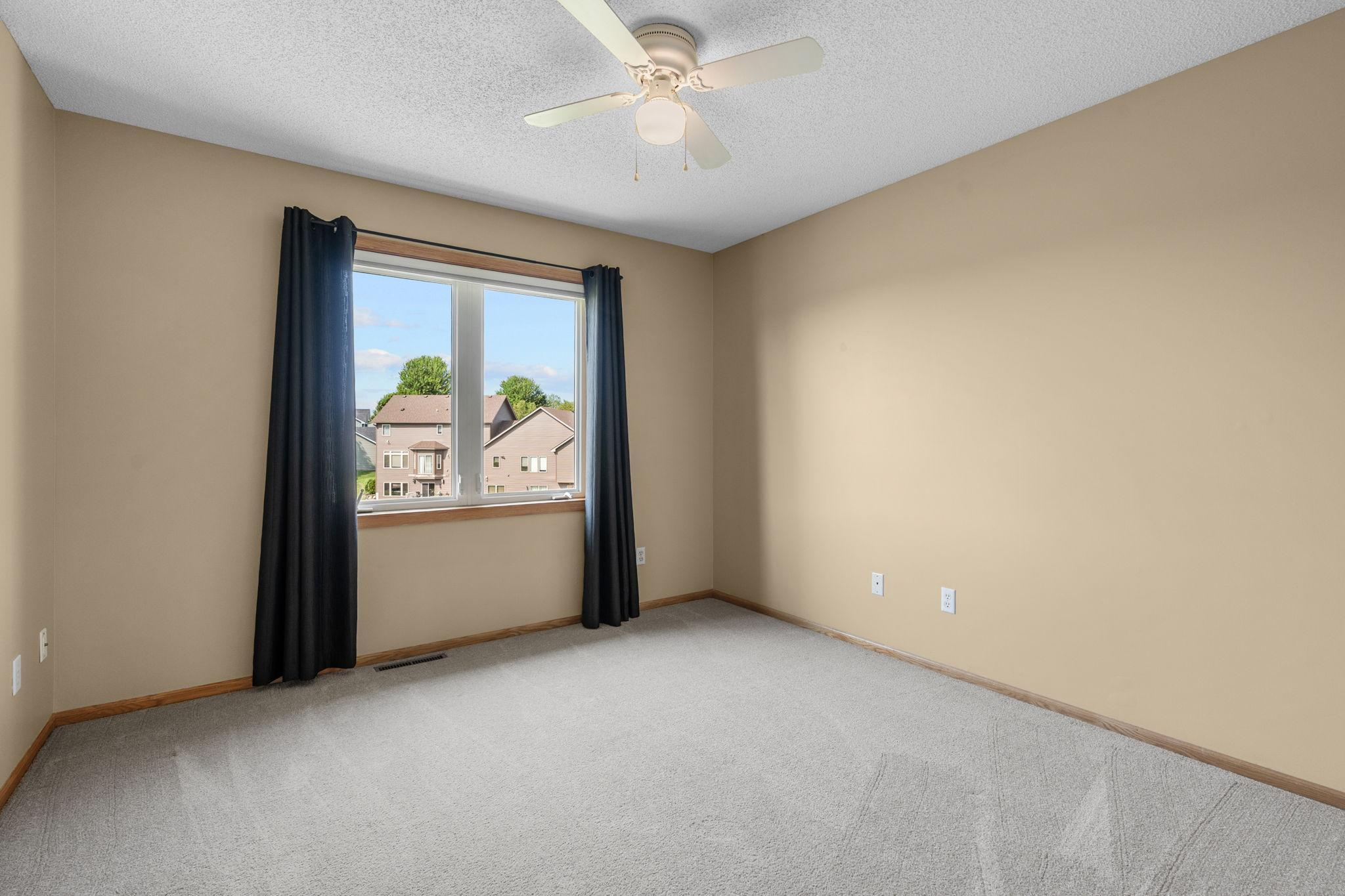 1126 Hudson Trail Property Photo 29