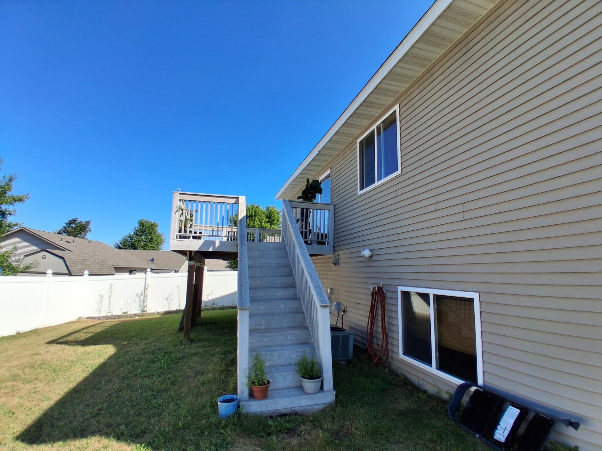 2175 67th Avenue N Property Photo 5