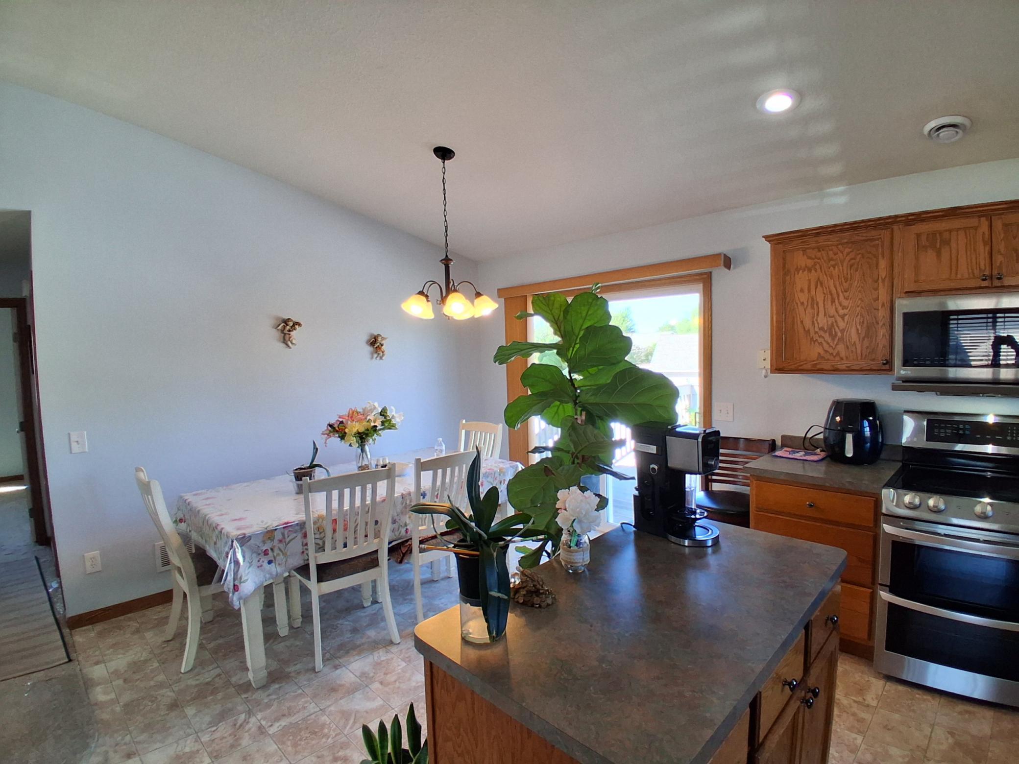 2175 67th Avenue N Property Photo 13